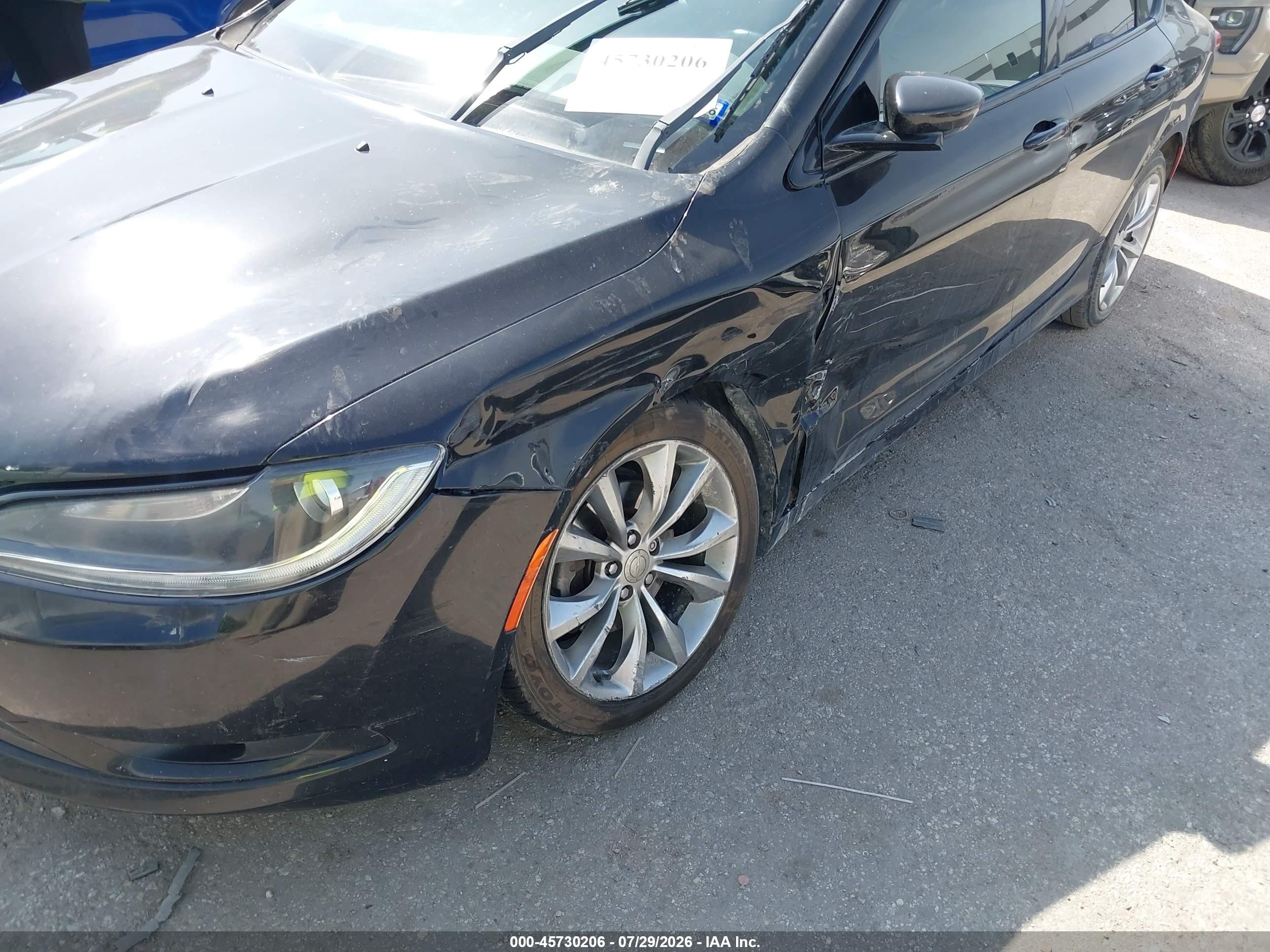 2016 Chrysler 200 VIN 1C3CCCBB7GN139385 IAAI salvage auction — Side, Salvage (Texas), sold $500 on 2026-09-06 (photo 6)