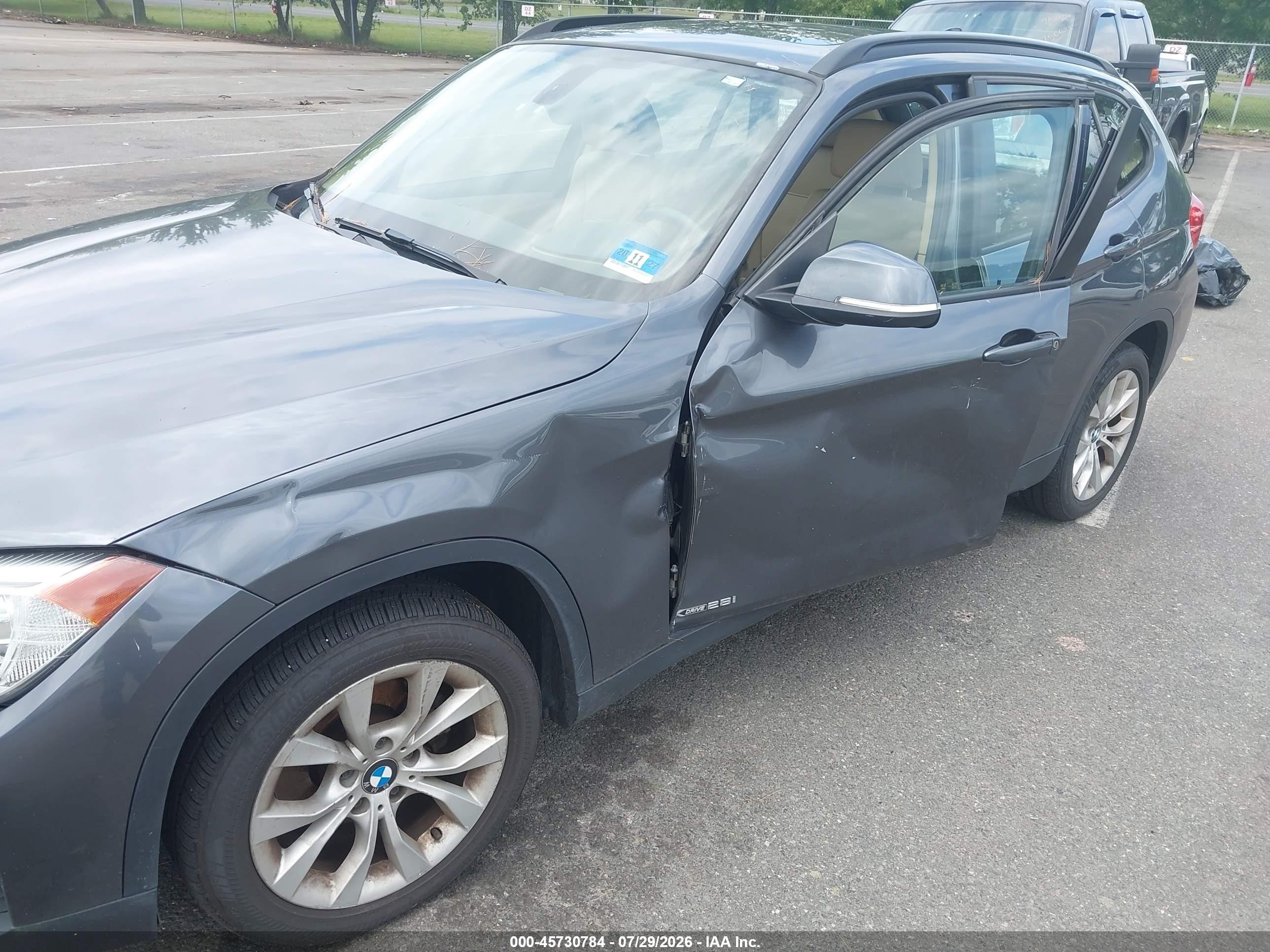 2013 BMW X1 VIN WBAVL1C57DVR85431 IAAI salvage auction — Side, Salvage (New Jersey), sold $325 on 2026-09-08 (photo 6)