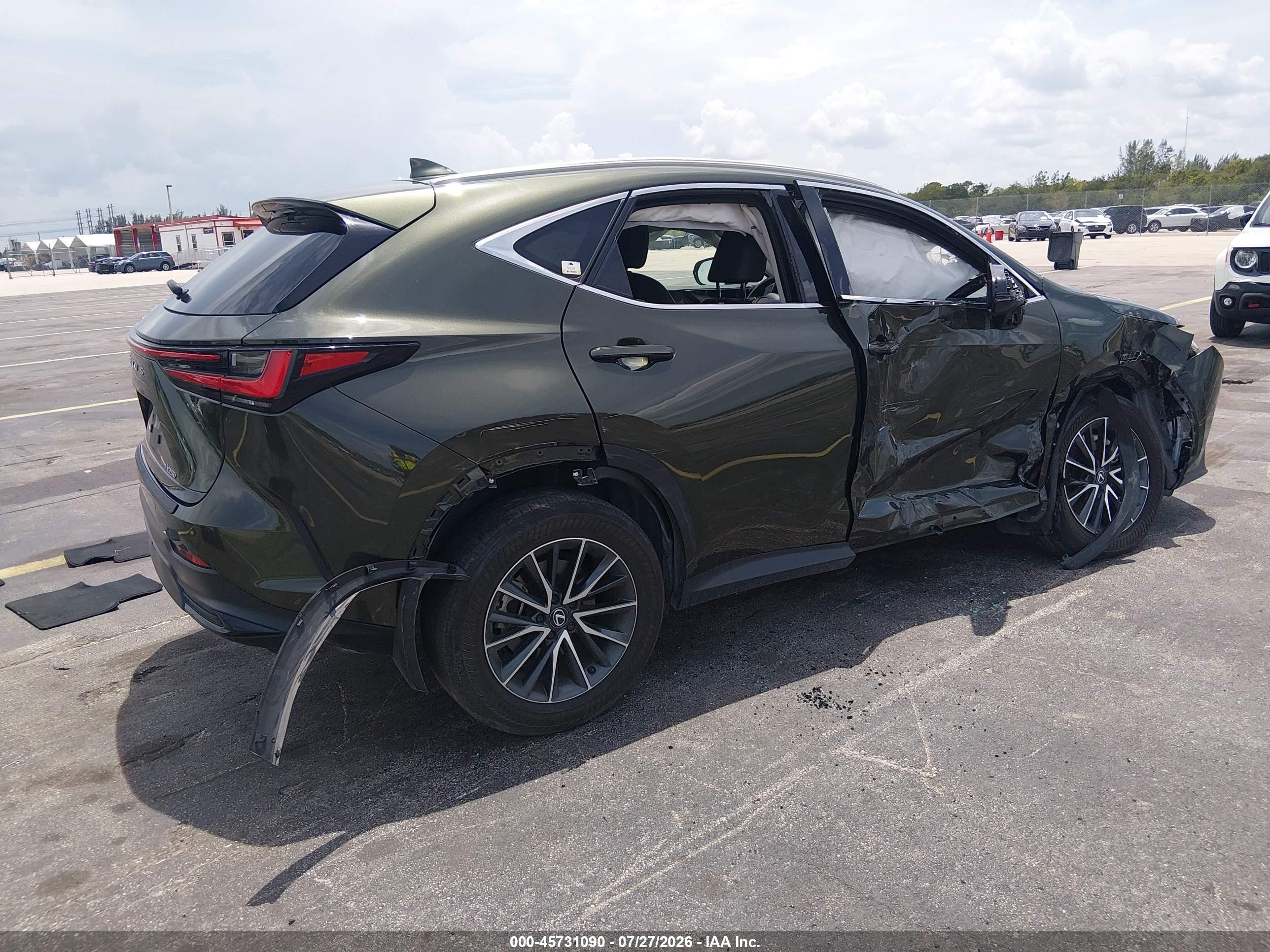 2025 Lexus Nx VIN 2T2ADCAZ4SC019677 IAAI salvage auction — Side, Rebuildable (Florida), sold $11,600 on 2026-09-23 (photo 4)