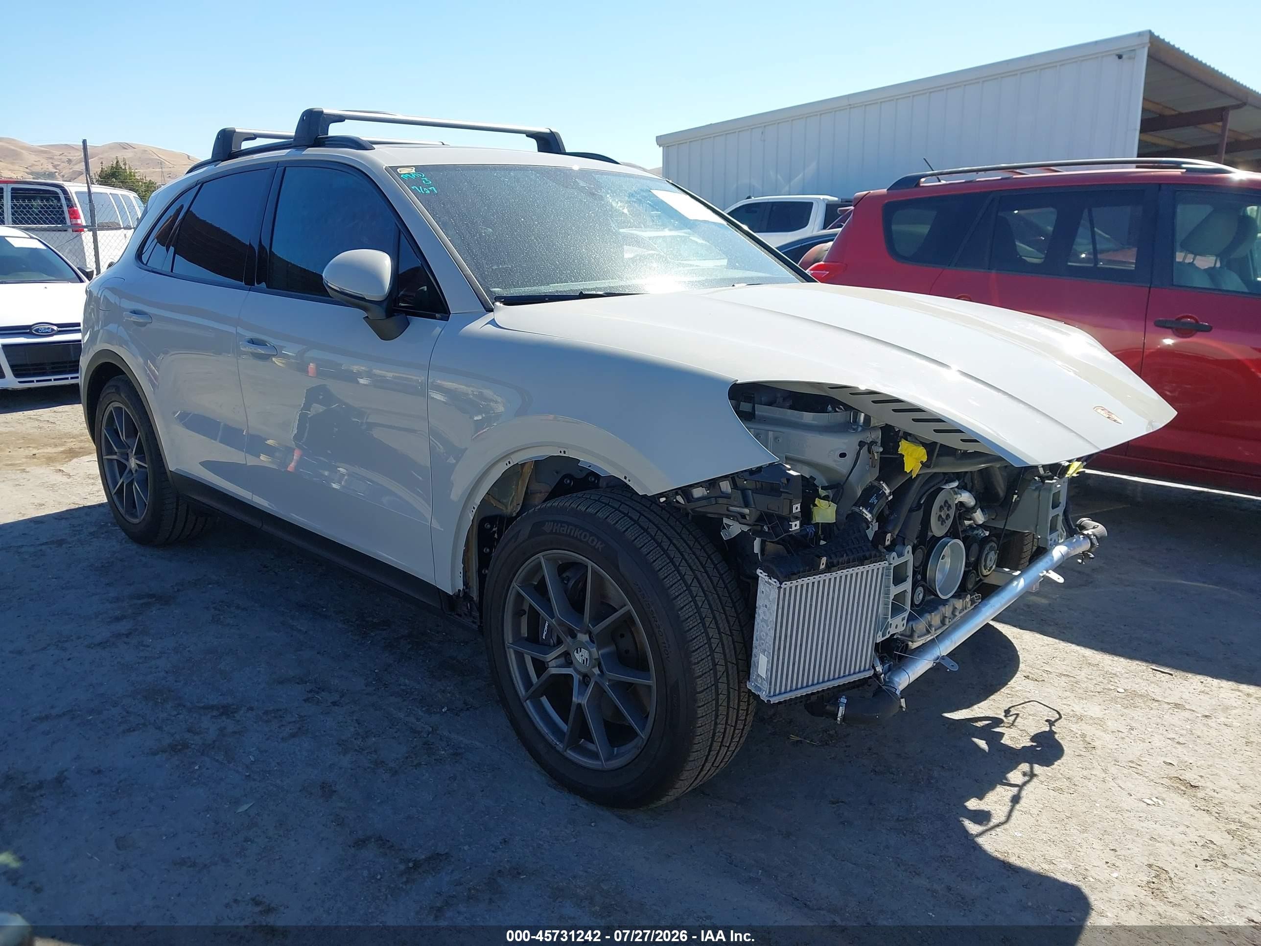 2026 Porsche Cayenne VIN WP1AA2AY4TDA01827 — IAAI salvage auction photo