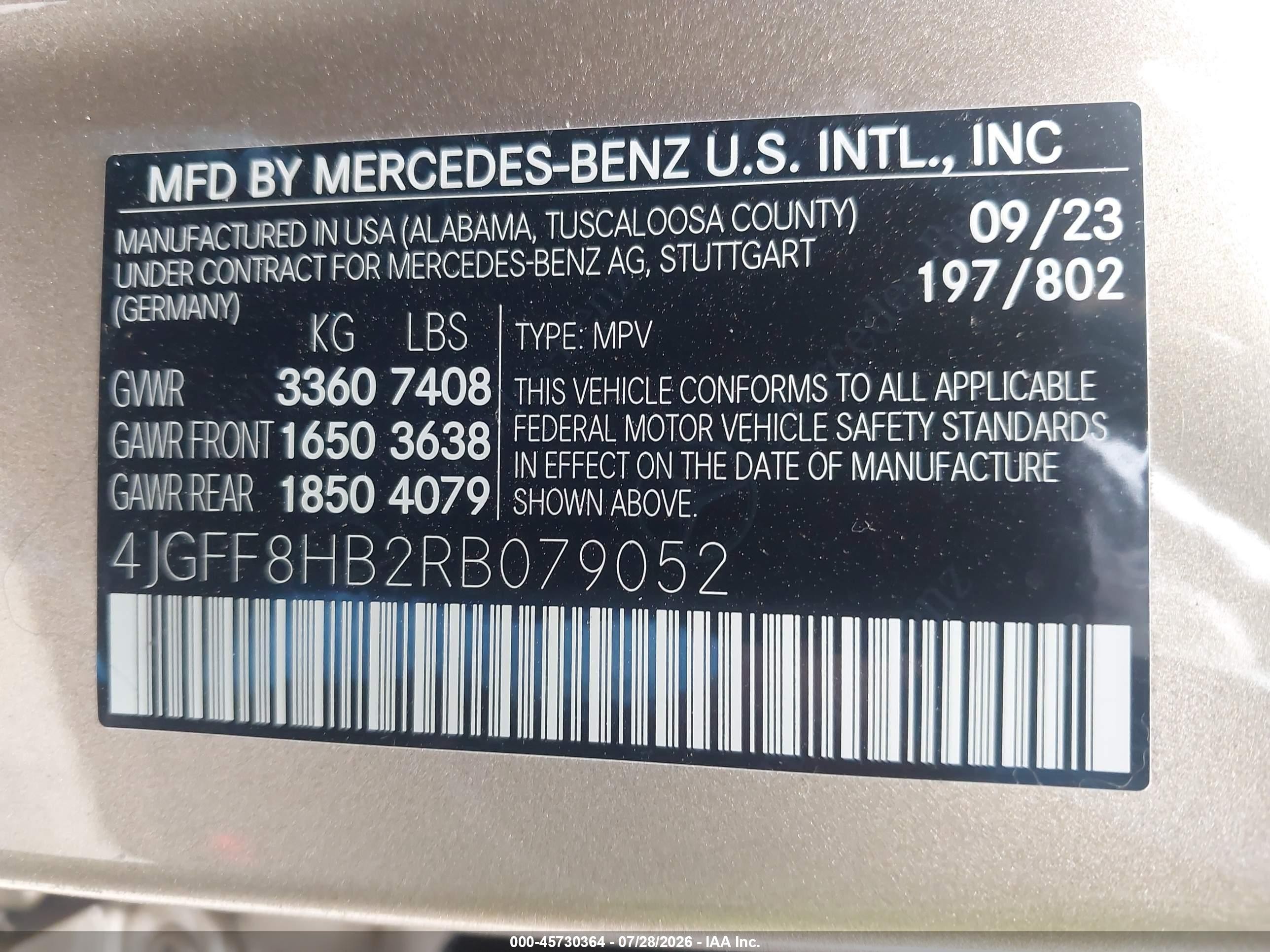 2024 Mercedes-Benz Maybach VIN 4JGFF8HB2RB079052 IAAI salvage auction — Side, Salvage (Pennsylvania), sold $75,500 on 2026-08-12 (photo 9)