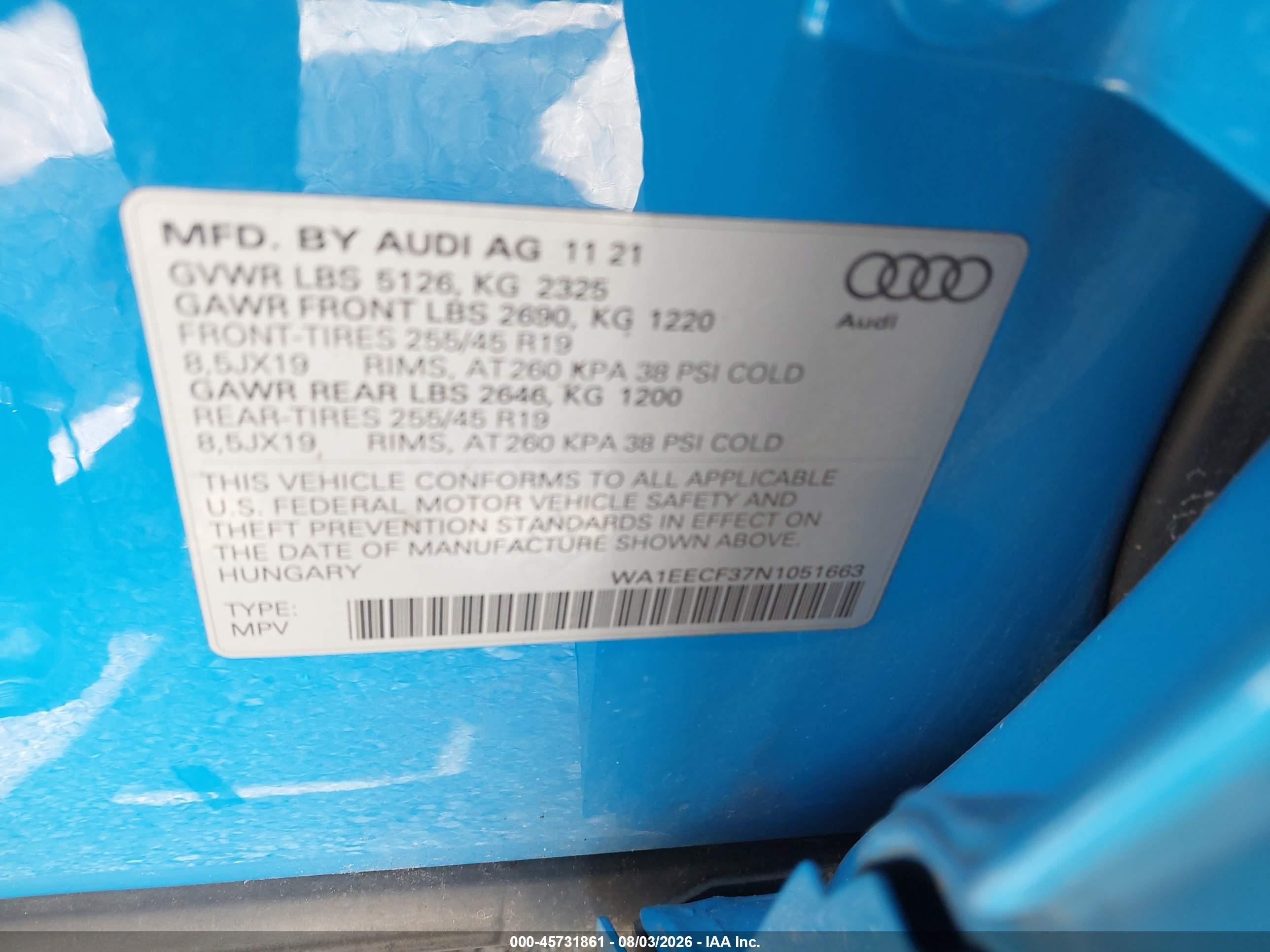 2022 Audi Q3 VIN WA1EECF37N1051663 IAAI salvage auction — Side, Salvage (Illinois), sold $9,200 on 2026-10-01 (photo 9)