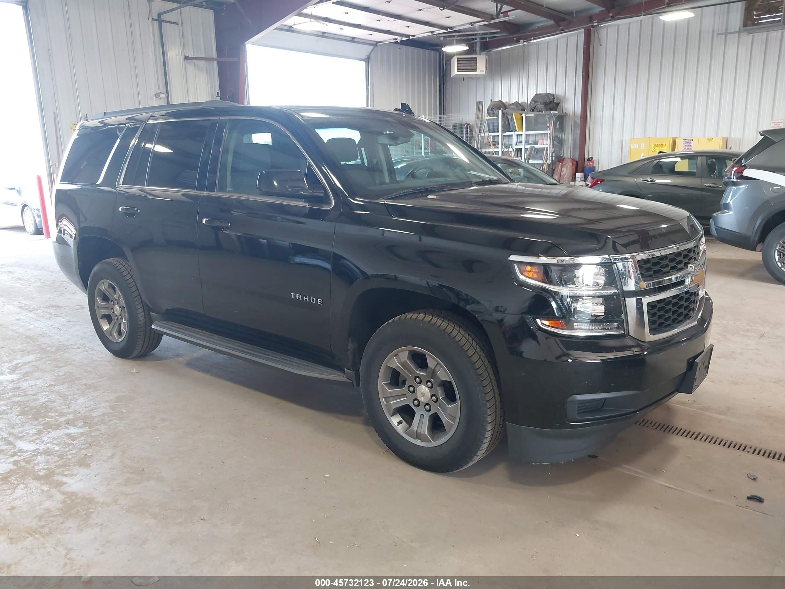 2018 Chevrolet Tahoe VIN 1GNSKAEC8JR326872 — IAAI salvage auction photo