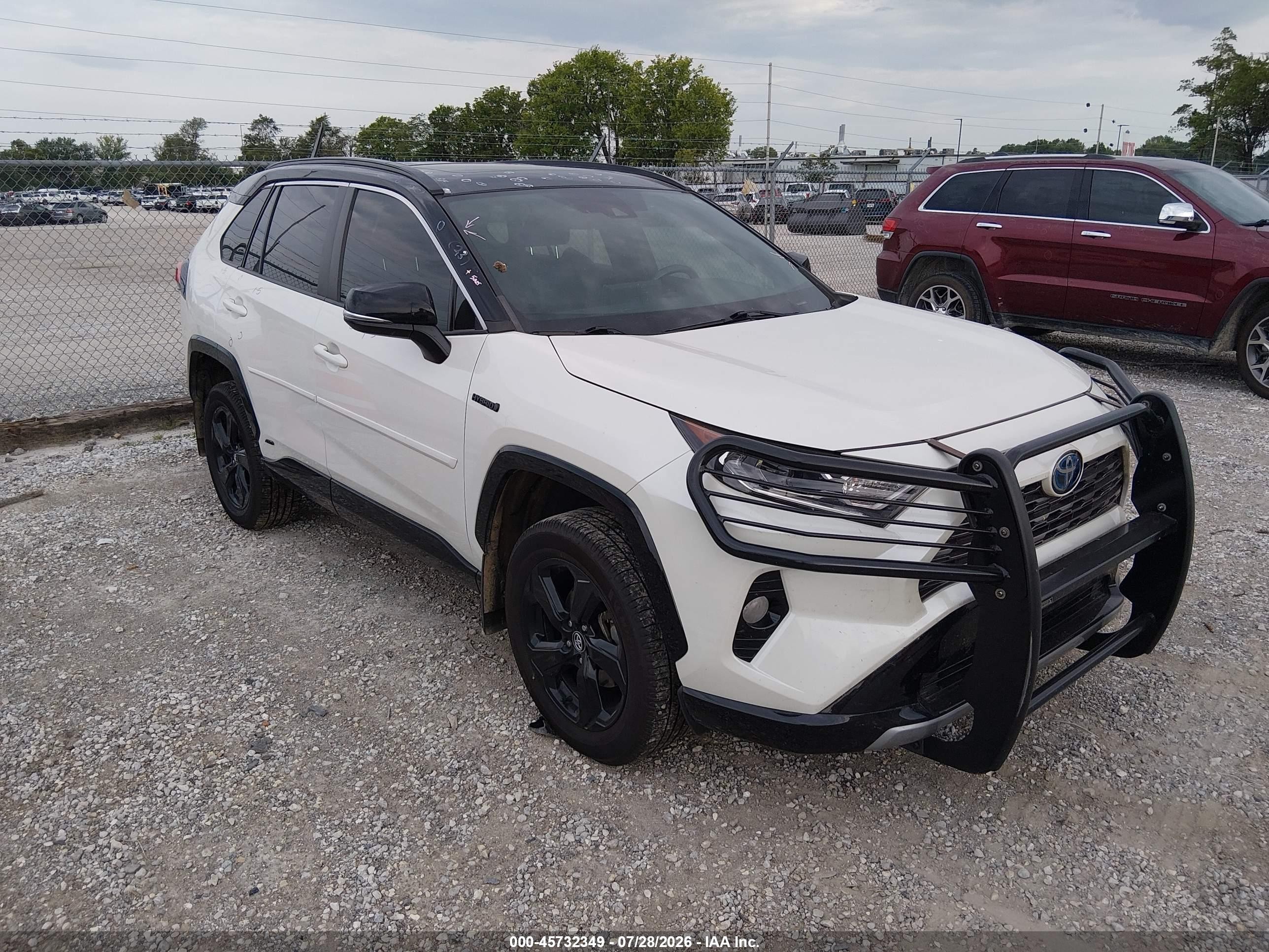 2021 Toyota RAV4 Hybrid VIN 2T3E6RFV0MW007009 — IAAI salvage auction photo
