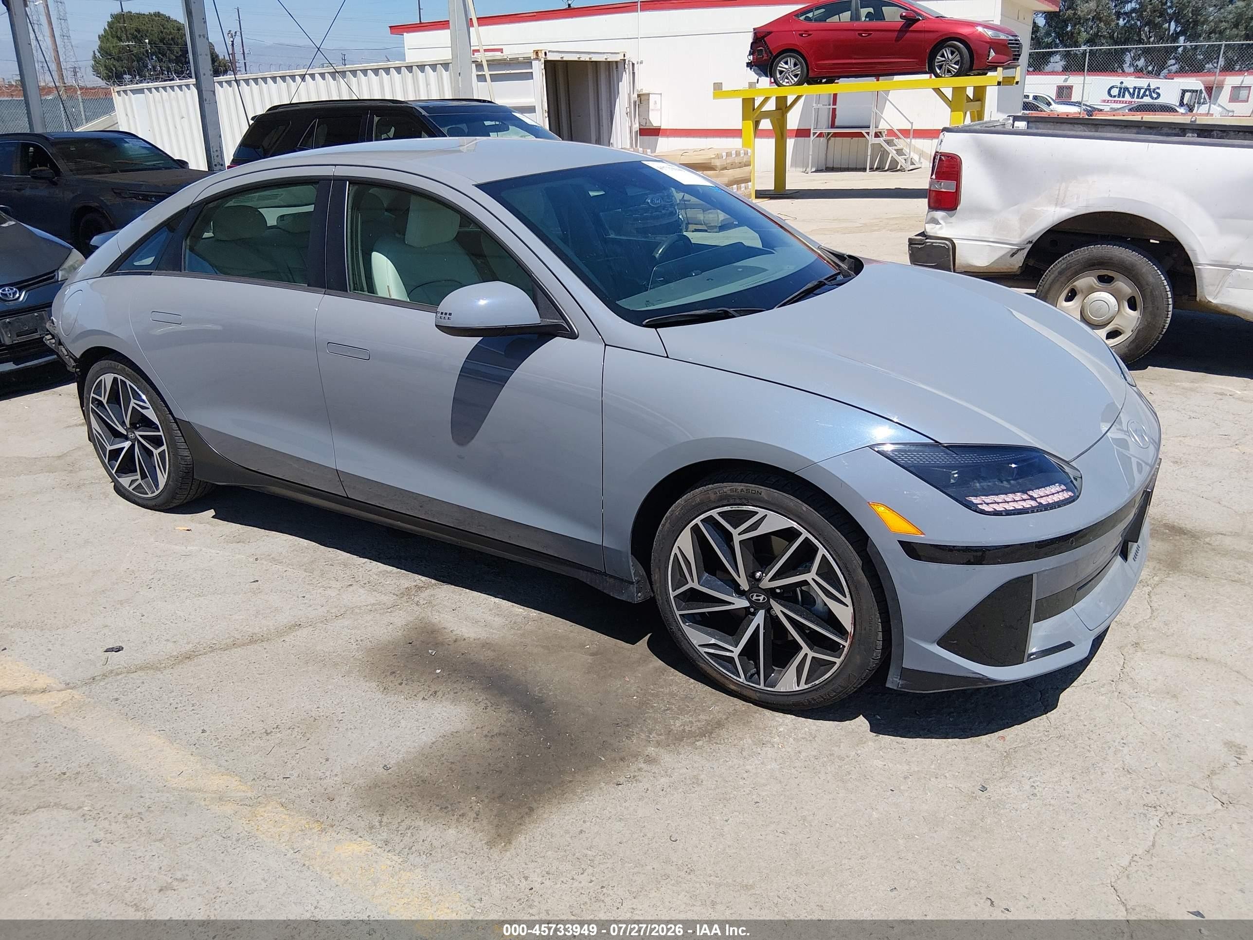 2023 Hyundai Ioniq 6 VIN KMHM34AA8PA049003 — IAAI salvage auction photo