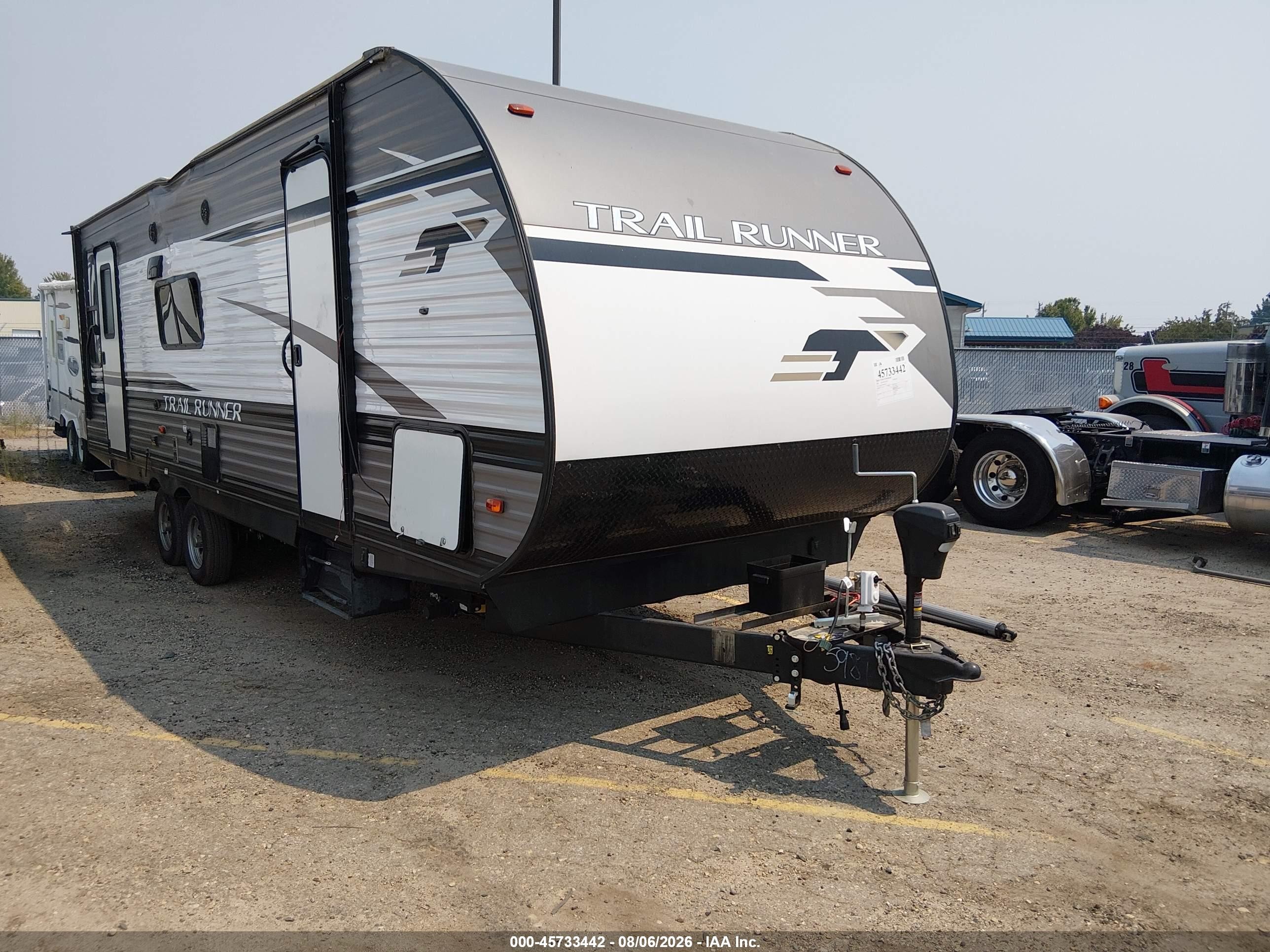 2021 Heartland Trailer VIN 5SFEB2726ME465987 IAAI salvage auction — Side, Salvage (Idaho), sold $1,050 on 2026-10-09 (photo 1)