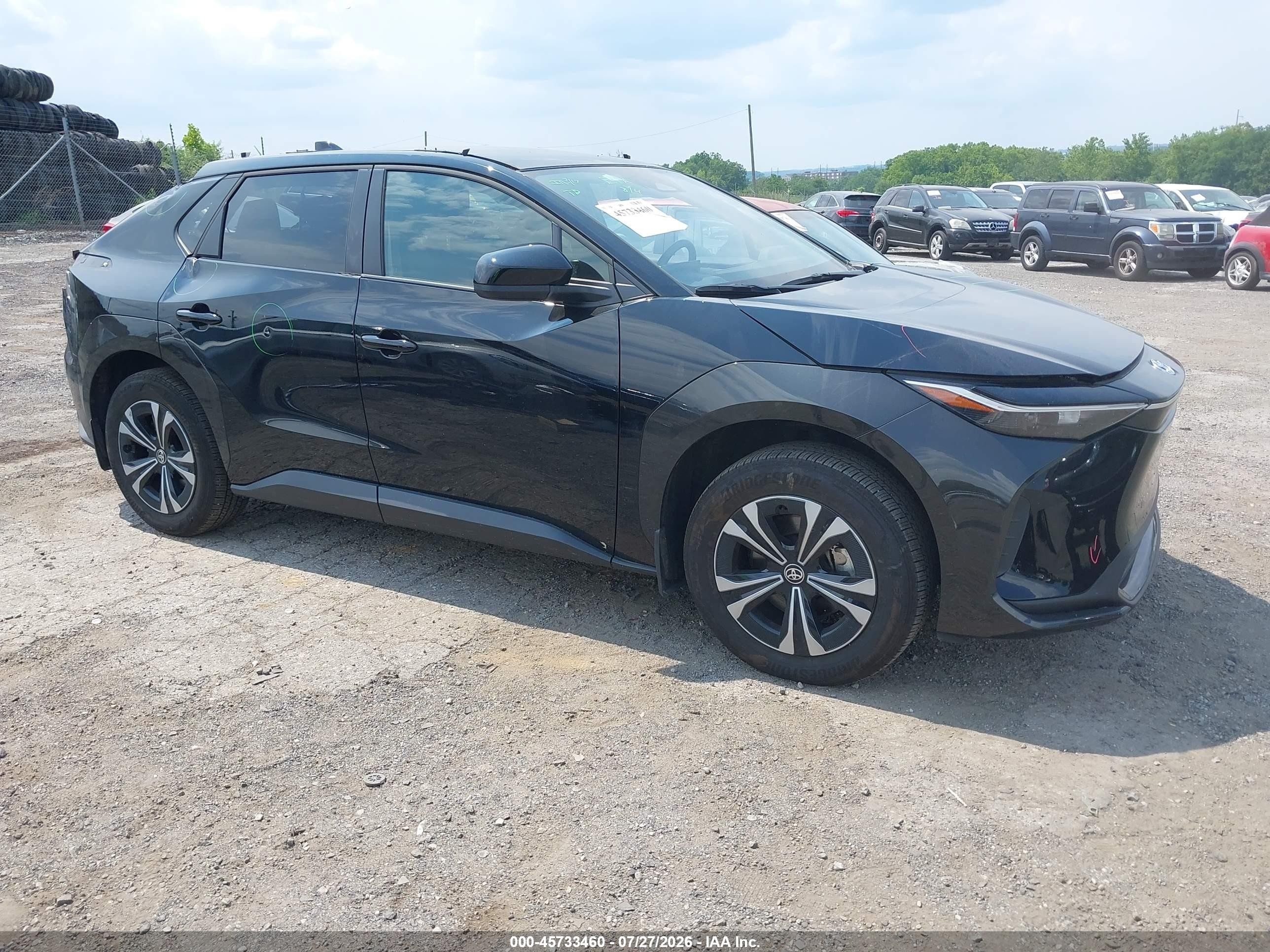 2024 Toyota BZ4X VIN JTMABACA2RA088825 — IAAI salvage auction photo