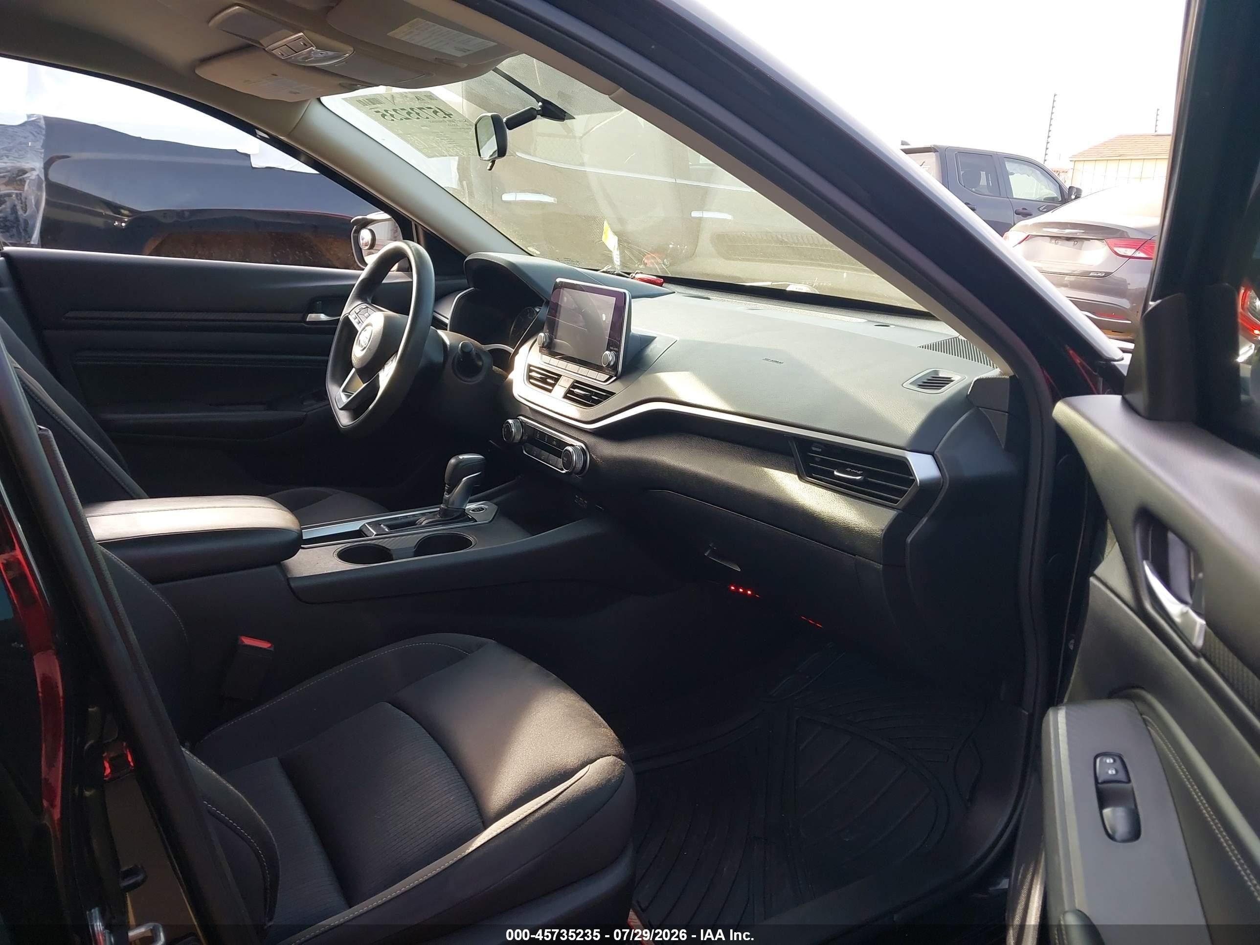2019 Nissan Altima VIN 1N4BL4BV9KN306464 IAAI salvage auction — Hail, Original (Texas), sold $5,050 on 2026-09-08 (photo 5)