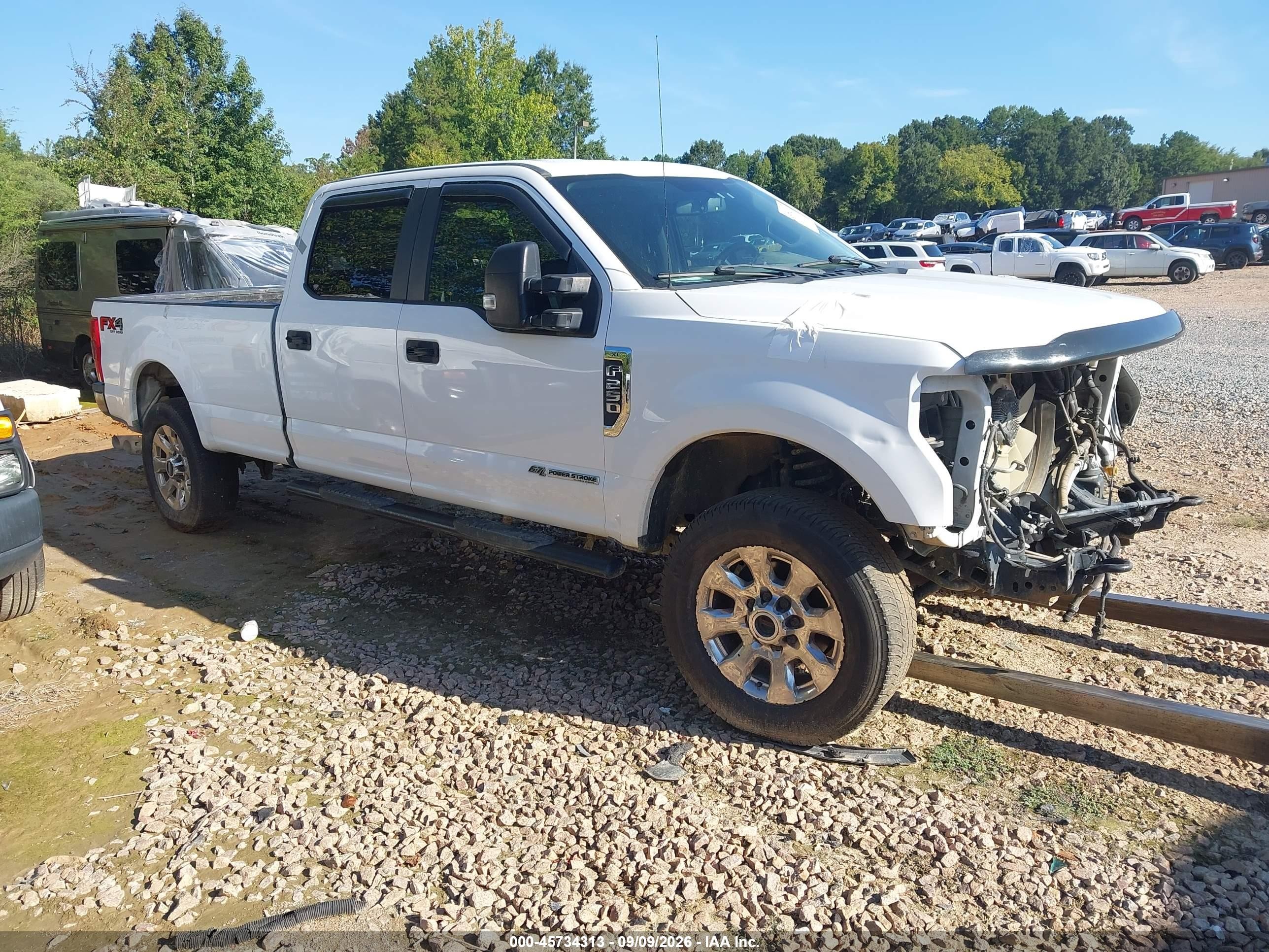 2019 Ford F-250 VIN 1FT7W2BT5KED88560 — IAAI salvage auction photo