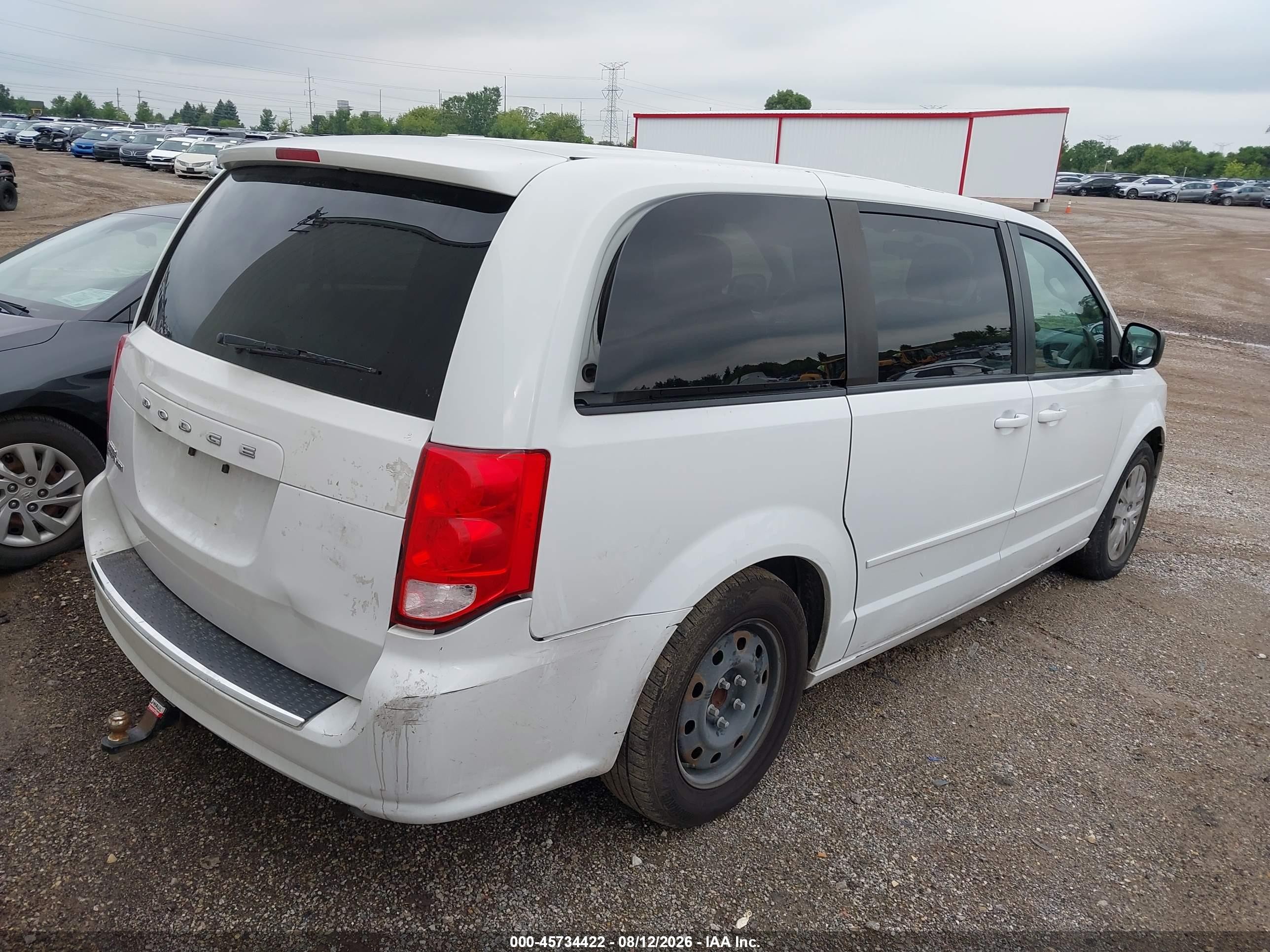 2017 Dodge Grand caravan VIN 2C4RDGBGXHR866126 IAAI salvage auction — Normal Wear, Clear (Illinois), sold $550 on 2026-10-03 (photo 4)