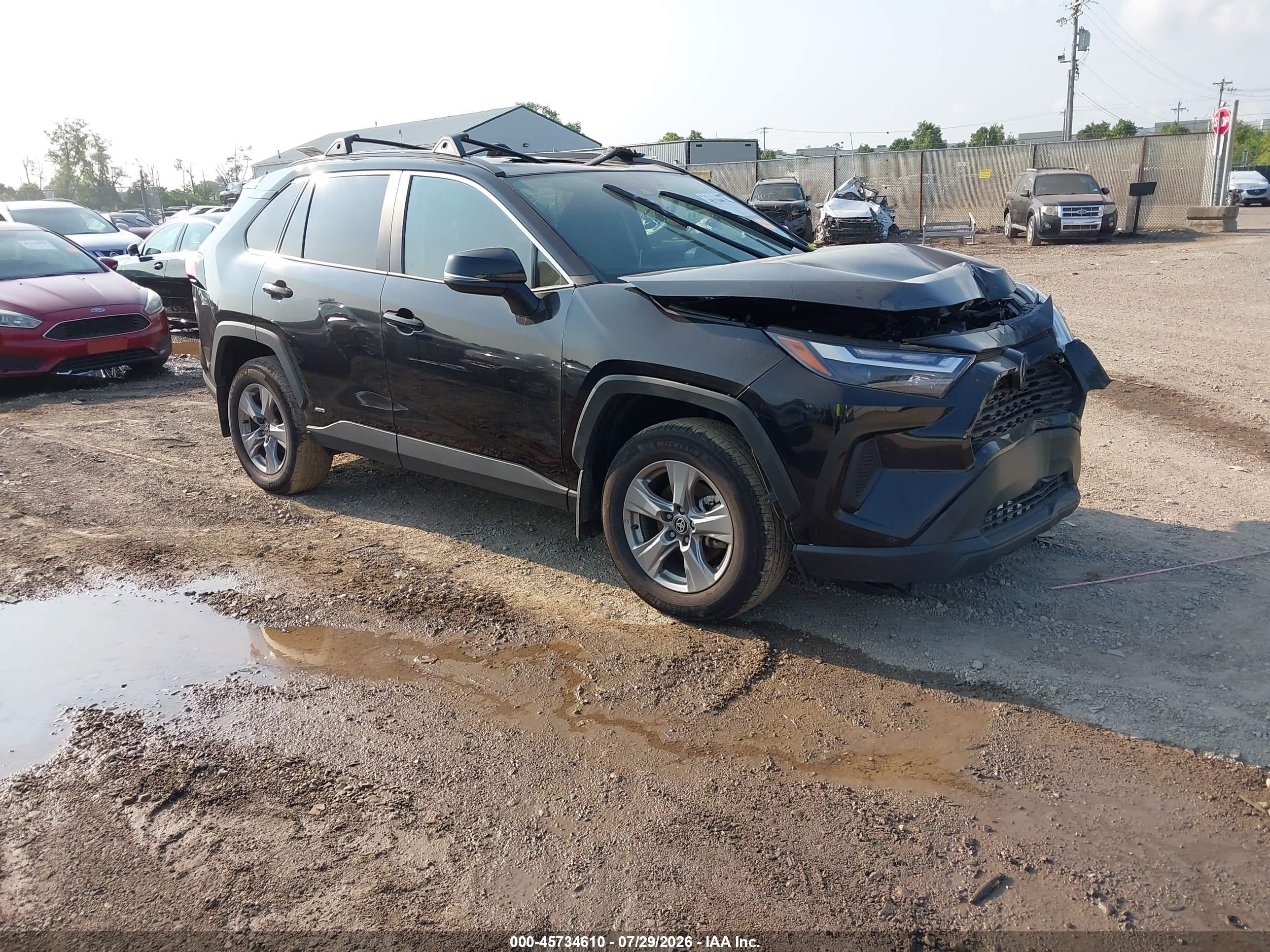 2025 Toyota RAV4 Hybrid VIN 4T3RWRFV3SU207588 — IAAI salvage auction photo