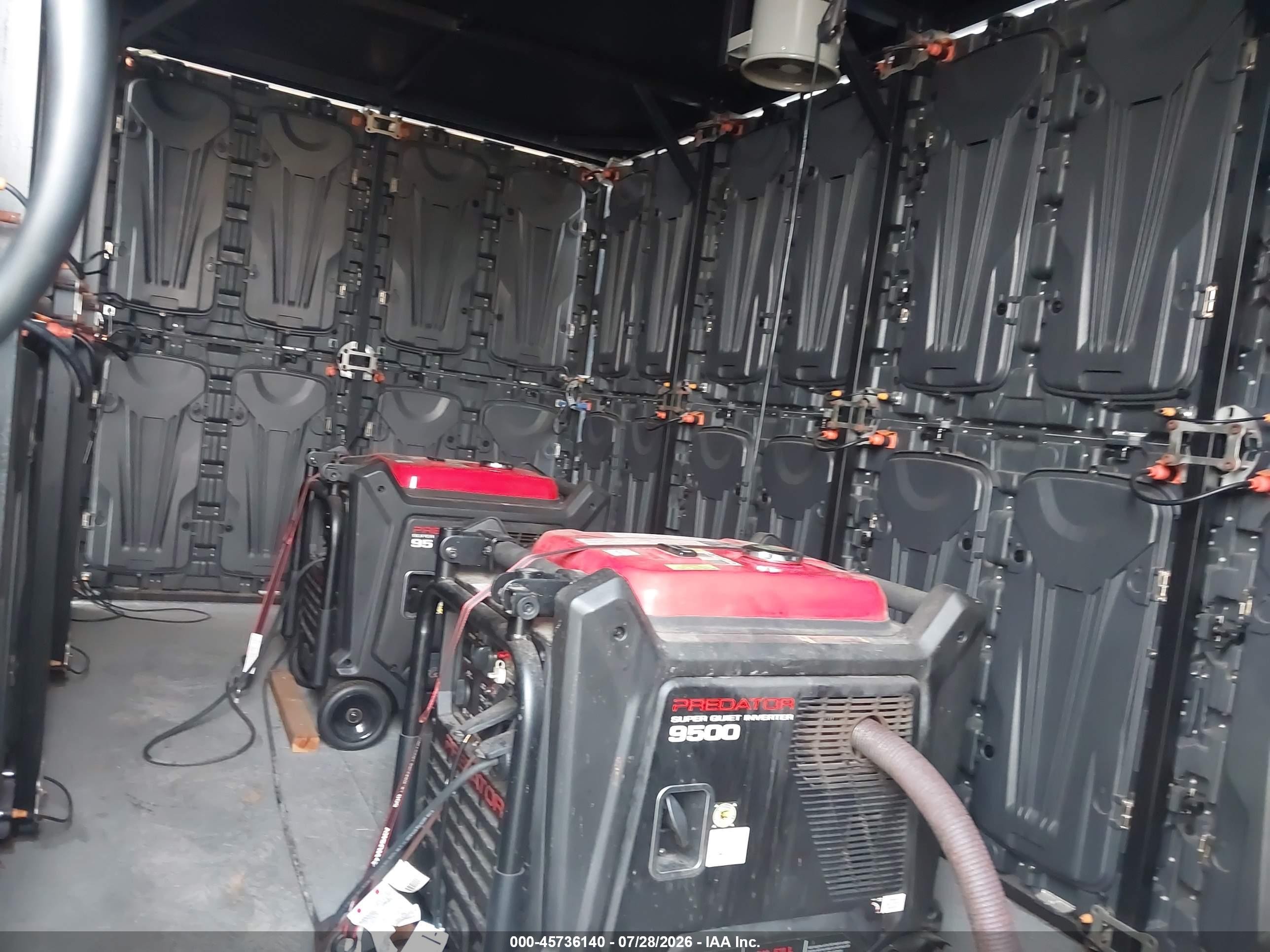 2014 Isuzu Dsl reg VIN JALE5W169E7901605 IAAI salvage auction — Normal Wear, Clear (Florida), sold $40,000 on 2026-08-07 (photo 6)
