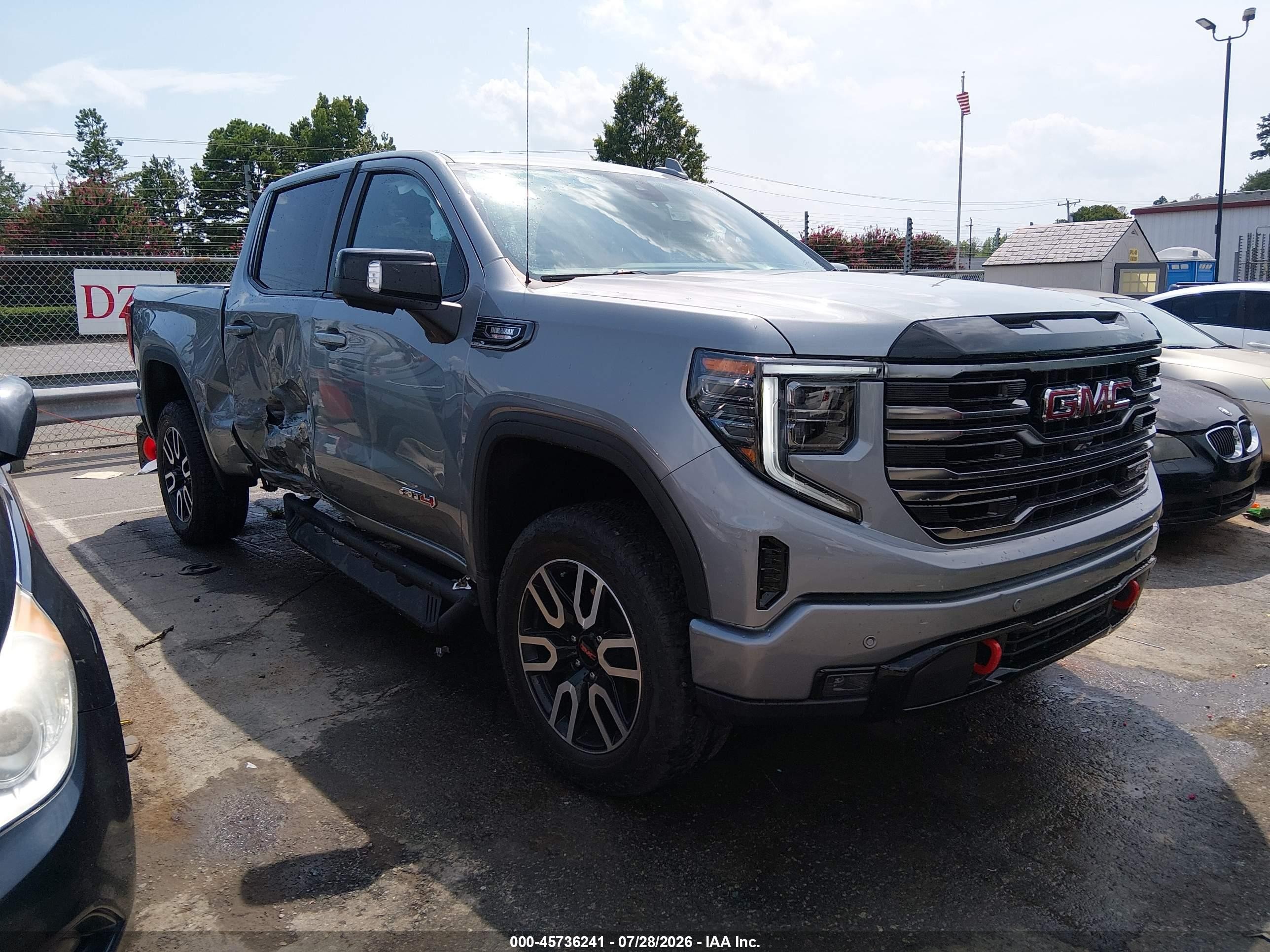 2025 GMC Sierra 1500 VIN 3GTUUEE85SG148869 — IAAI salvage auction photo