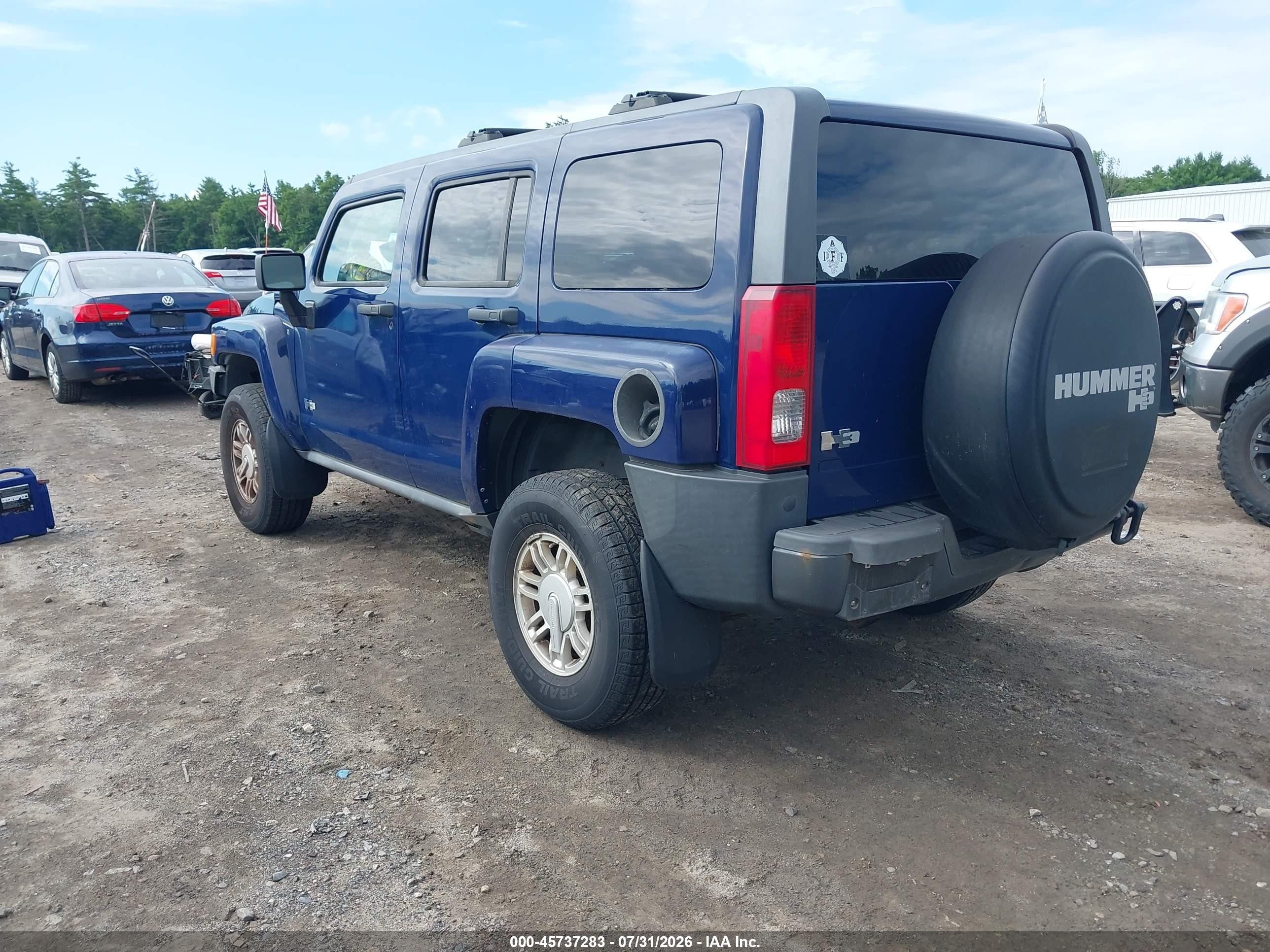 2009 Hummer H3 VIN 5GTEN13E798102150 IAAI salvage auction — Normal Wear, Clear (Massachusetts), sold $500 on 2026-09-04 (photo 3)
