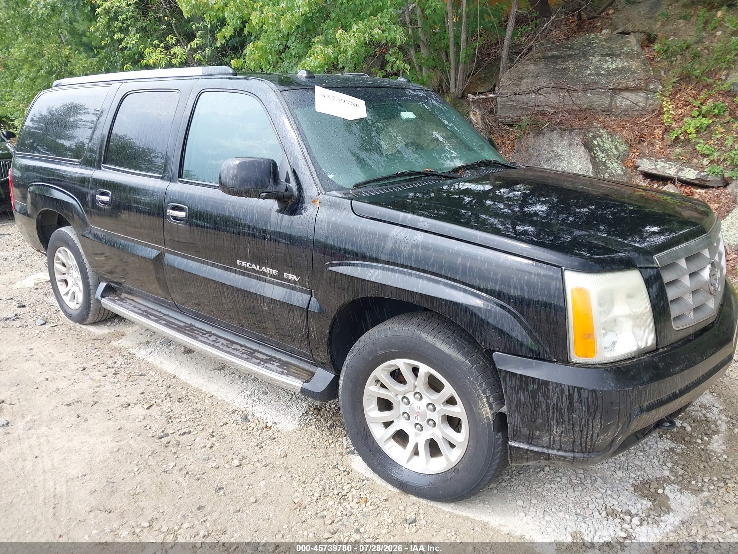 2004 Cadillac Escalade esv VIN 3GYFK66N44G110376 IAAI salvage auction — Normal Wear, Clear (Massachusetts), sold $375 on 2026-09-08 (photo 1)