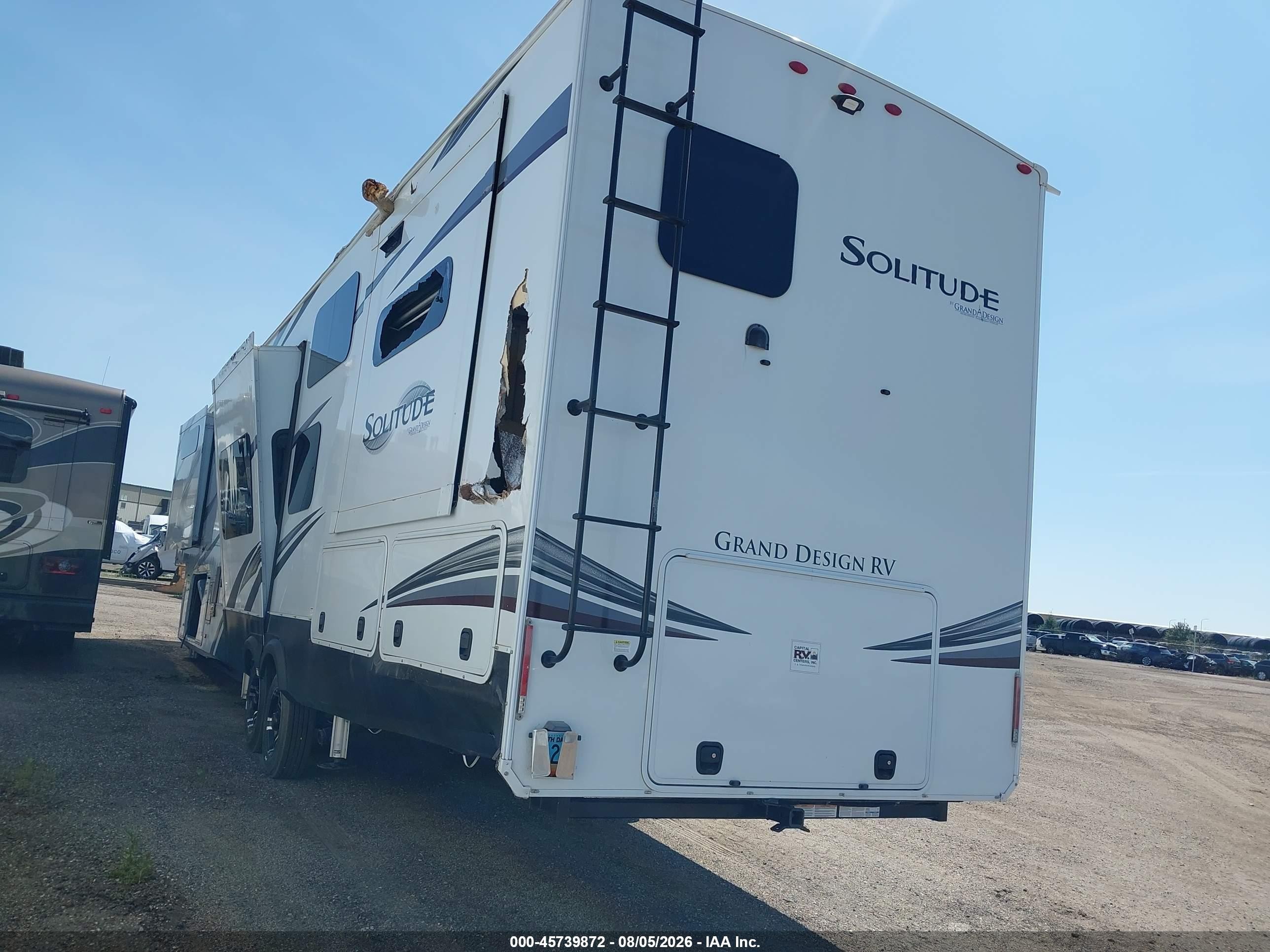 2021 Winnebago Other VIN 573FS4425MAA05858 IAAI salvage auction — Side, Clear (North Dakota), sold $8,800 on 2026-10-06 (photo 3)