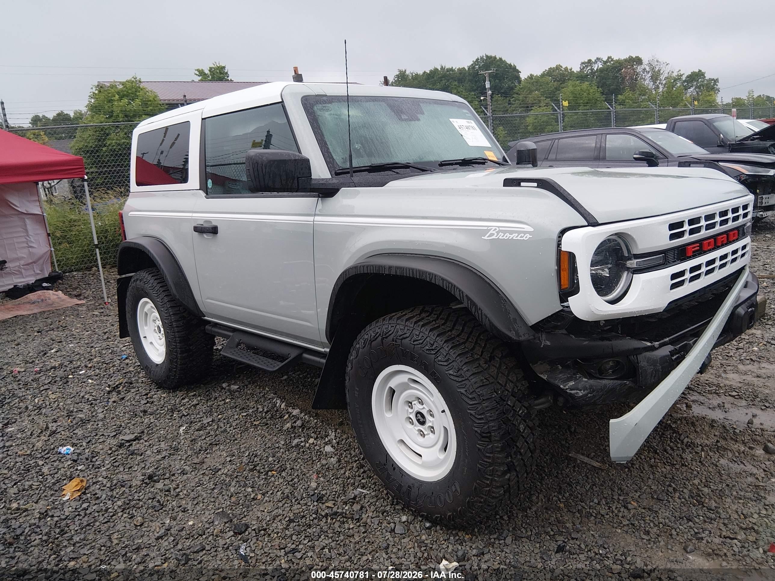 2024 Ford Bronco VIN 1FMDE4CH6RLB26687 — IAAI salvage auction photo