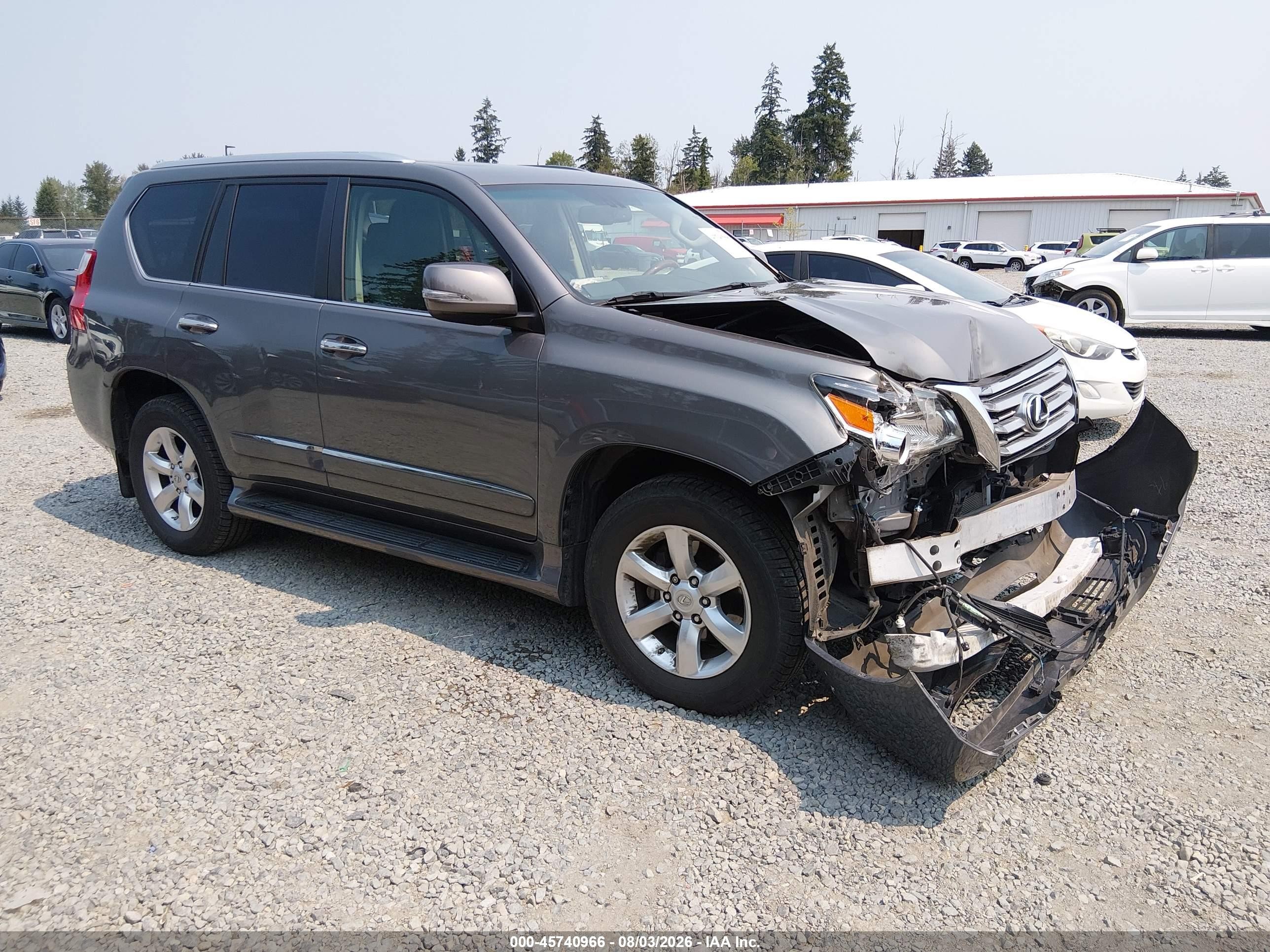 2011 Lexus GX 460 VIN JTJJM7FX1B5030827 — IAAI salvage auction photo