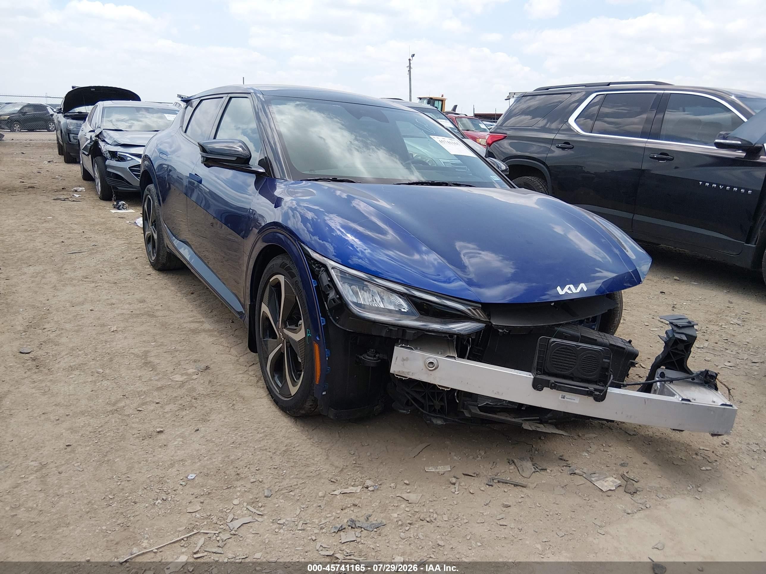 2023 Kia EV6 VIN KNDC4DLCXP5097560 — IAAI salvage auction photo