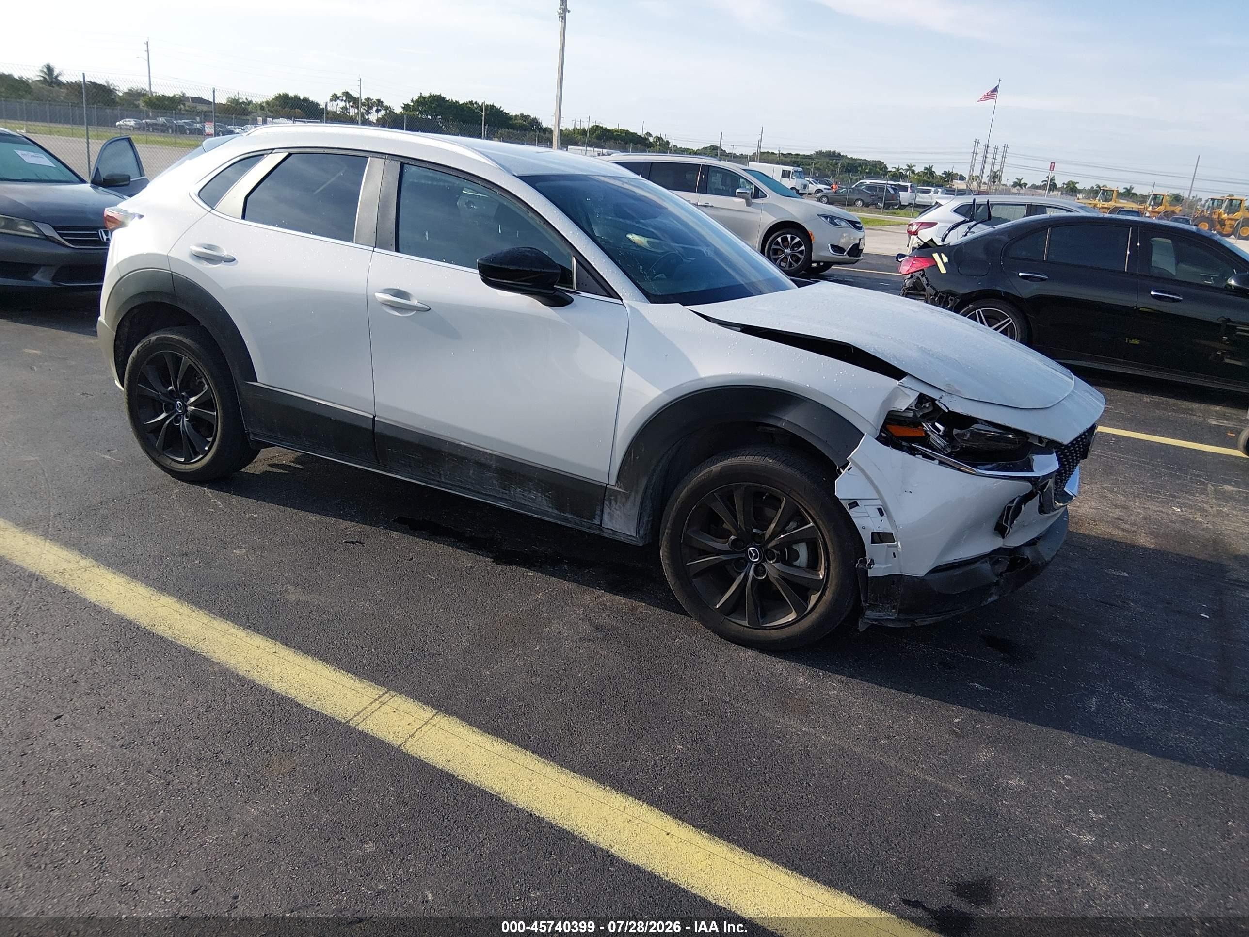 2024 Mazda CX-30 VIN 3MVDMBBM3RM700508 — IAAI salvage auction photo