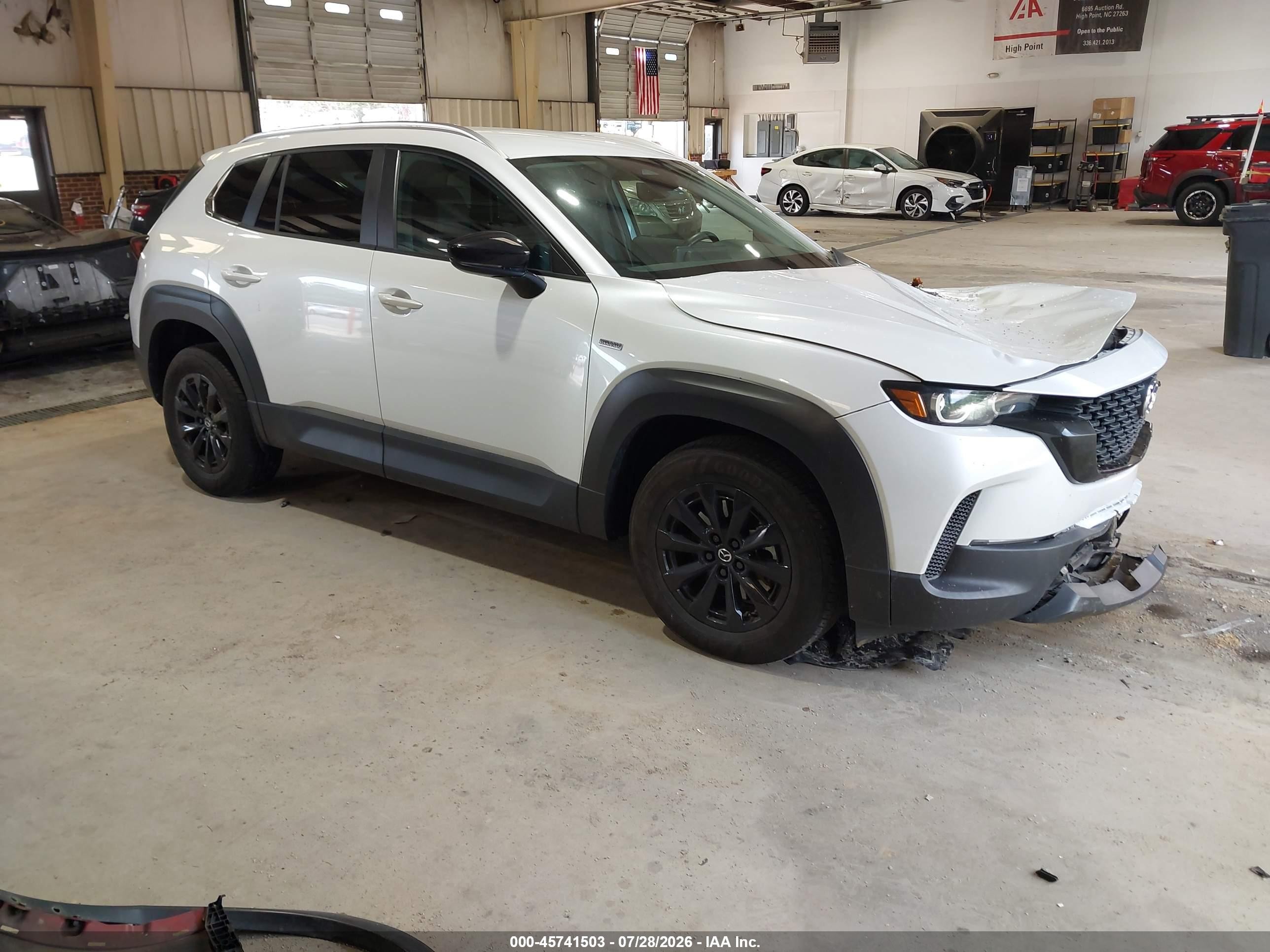 2025 Mazda Cx-50 VIN 7MMVAABW2SN111620 IAAI salvage auction — Front End, Salvage (North Carolina), sold $12,400 on 2026-09-26 (photo 1)