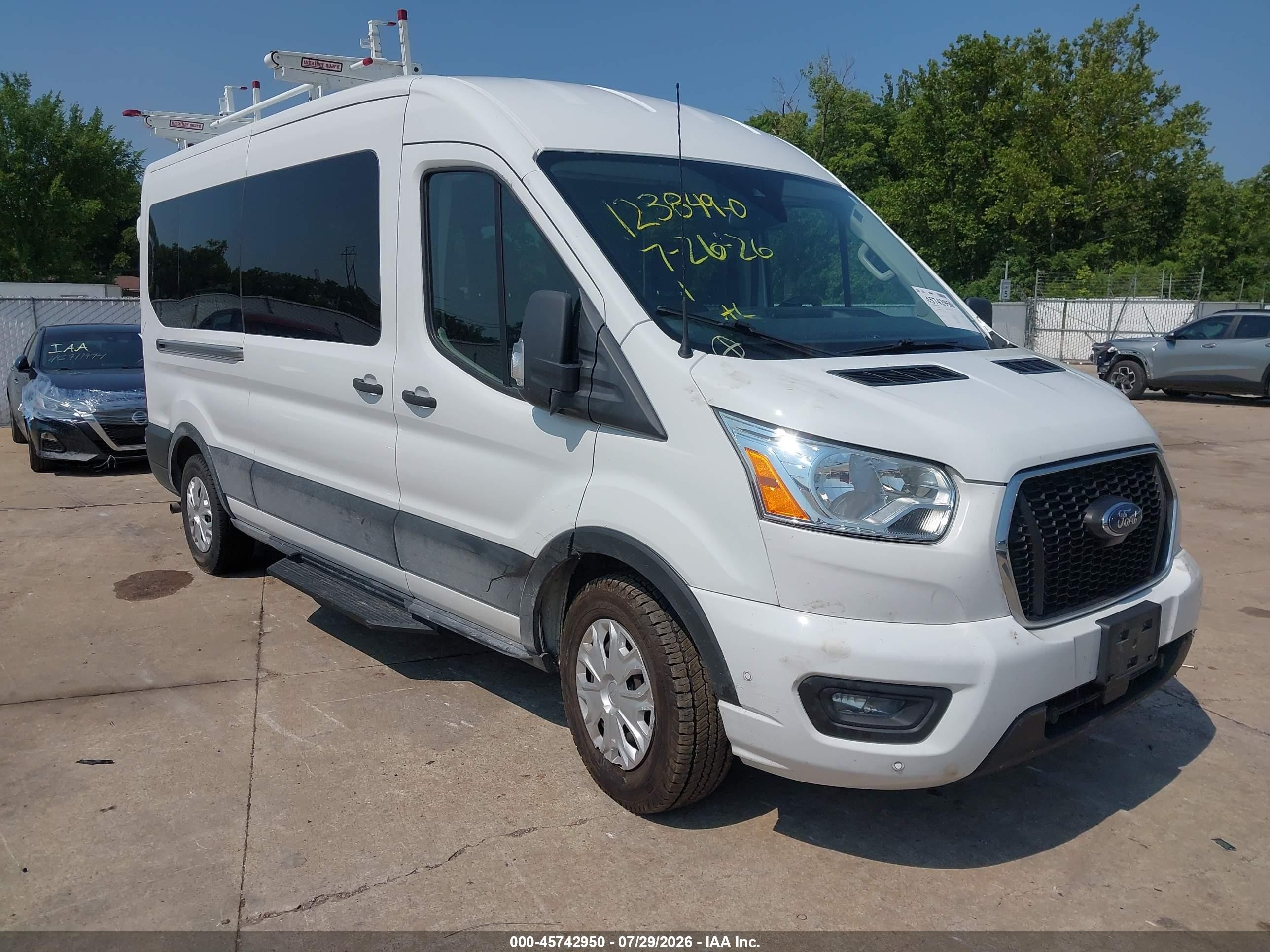 2021 Ford Transit-350 VIN 1FBAX2C88MKA51869 — IAAI salvage auction photo