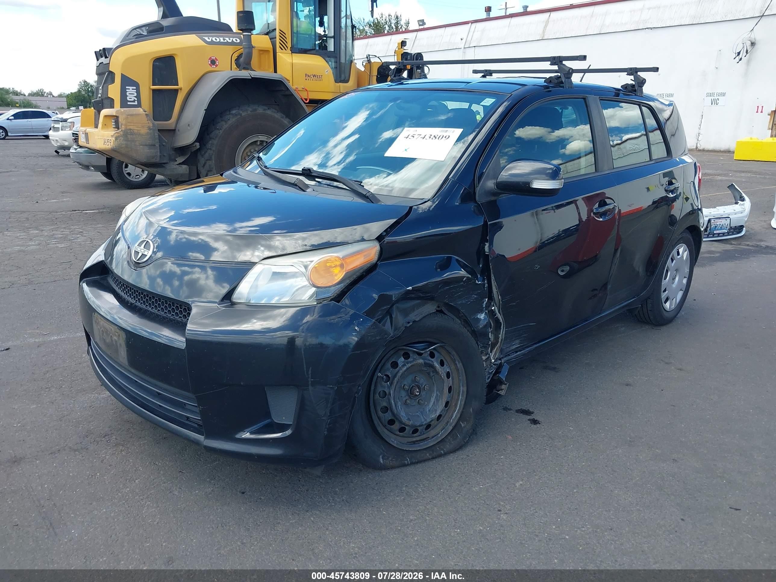 2014 Scion Xd VIN JTKKUPB41E1039339 IAAI salvage auction — Unknown, Salvage (Oregon), sold $1,725 on 2026-10-07 (photo 2)