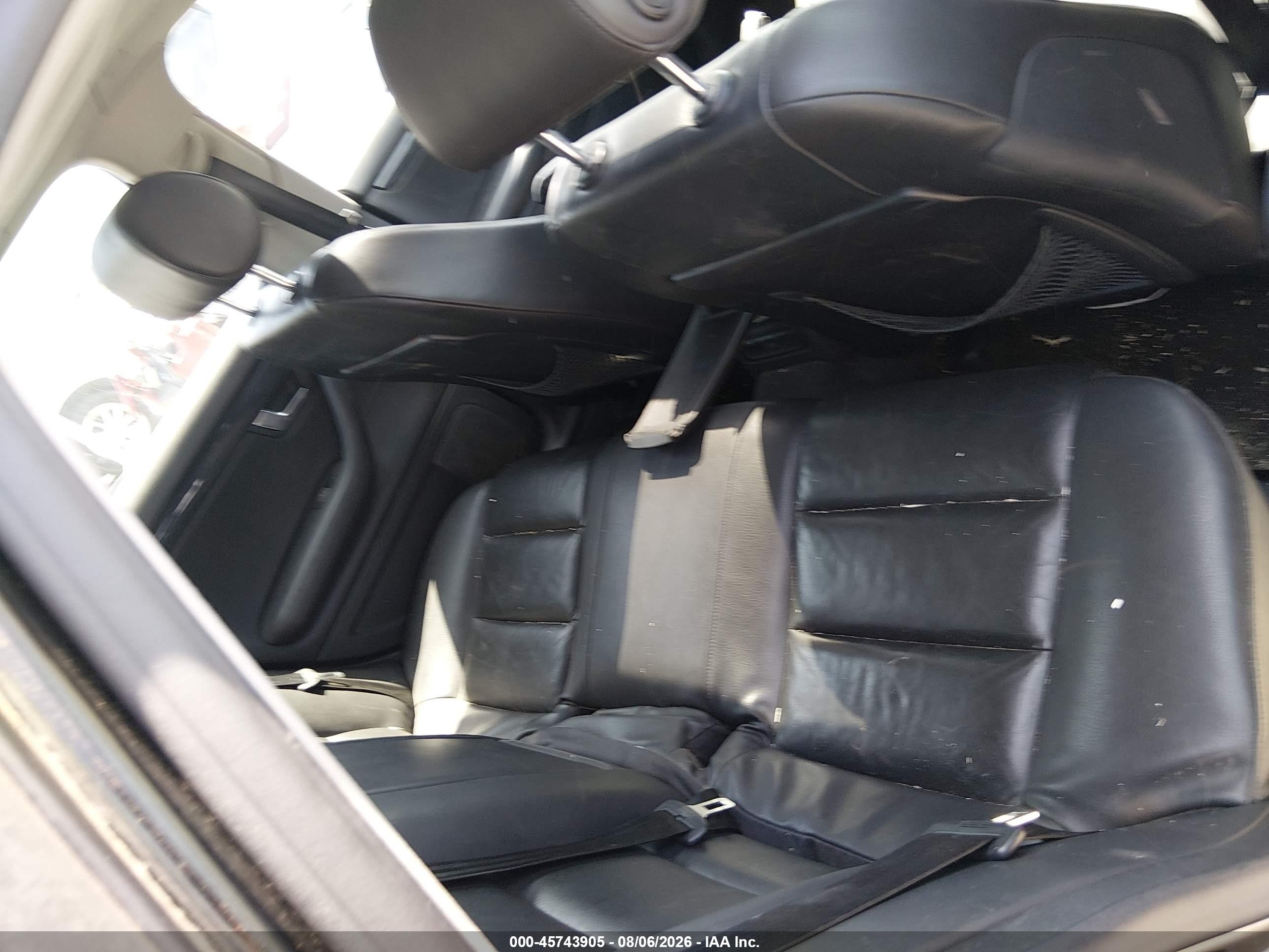 2005 Audi A4 VIN WAULC68E25A086997 IAAI salvage auction — Repossession, Original (Texas), sold $275 on 2026-10-06 (photo 8)