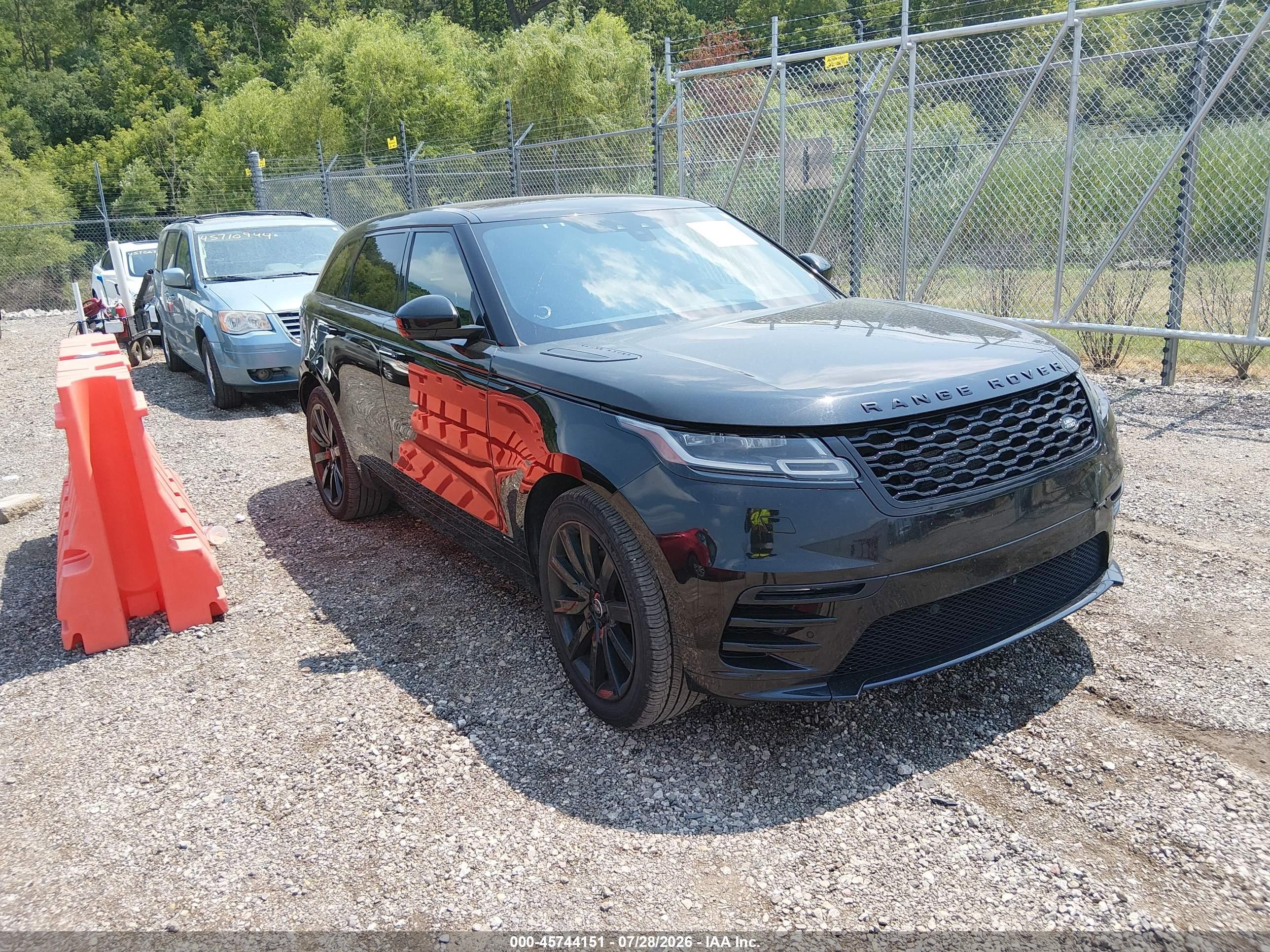 2020 Land Rover Range Rover Velar VIN SALYK2FV2LA283777 IAAI salvage auction — Rear End, Salvage (Illinois), sold $8,500 on 2026-09-13 (photo 1)