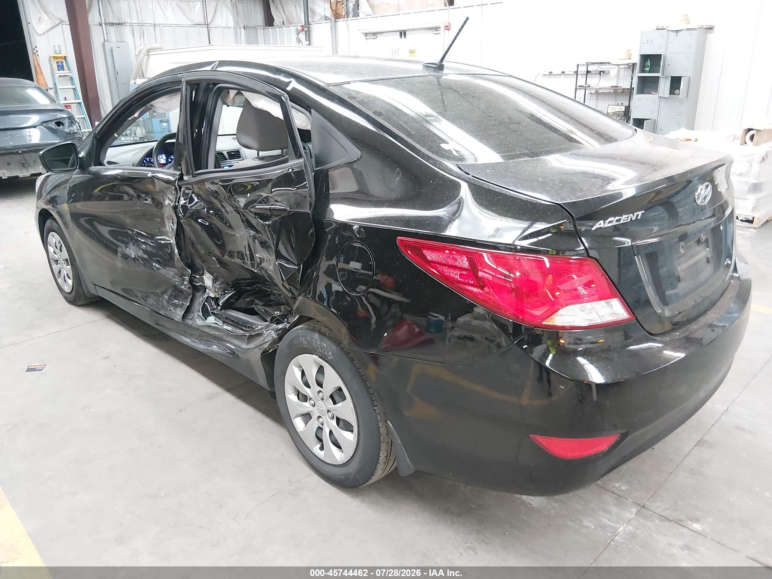 2016 Hyundai Accent VIN KMHCT4AE6GU157634 IAAI salvage auction — Side, Salvage (Arizona), sold $725 on 2026-09-15 (photo 3)