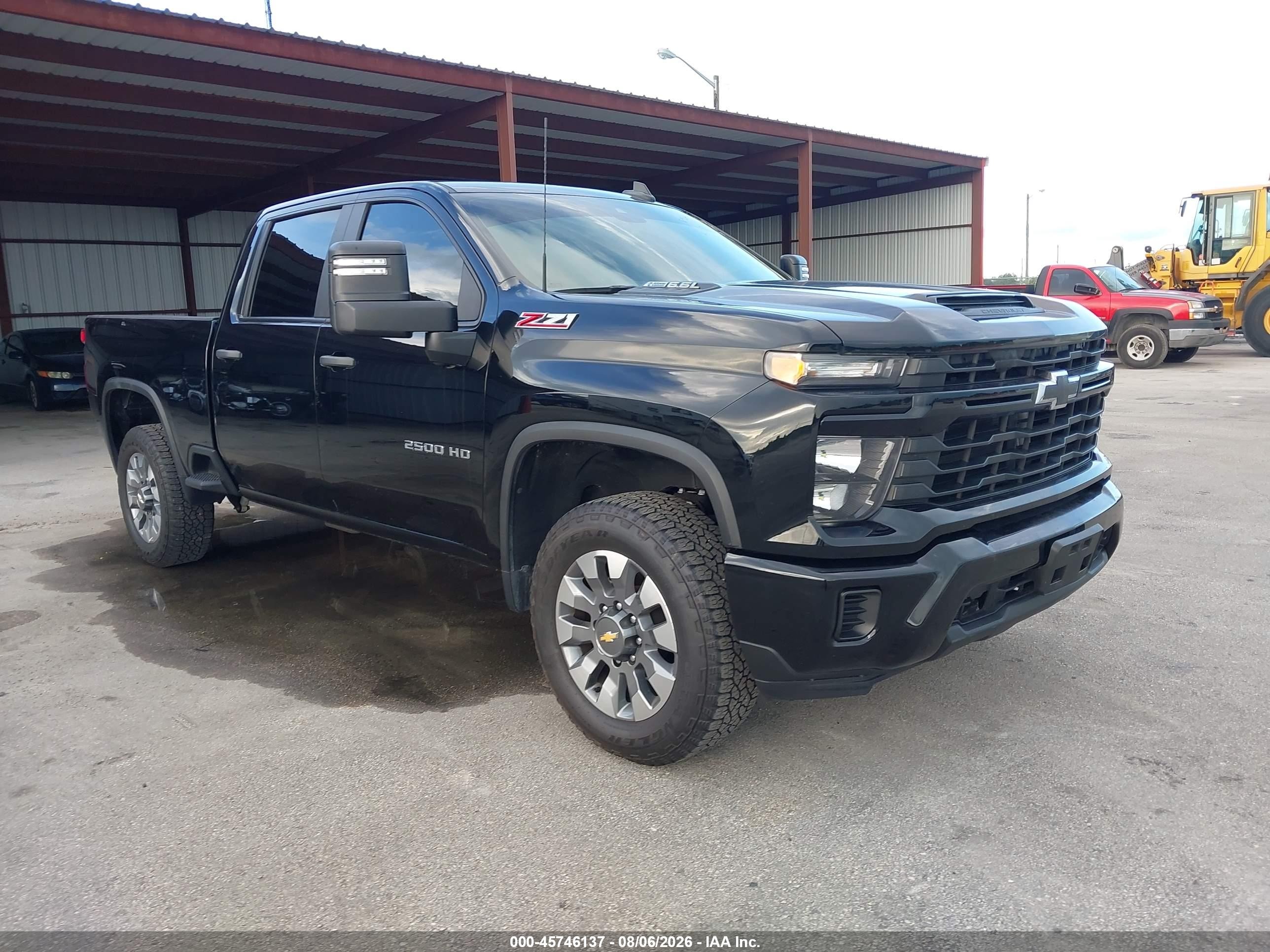 2024 Chevrolet Silverado 2500 VIN 1GC4YME70RF468425 — IAAI salvage auction photo
