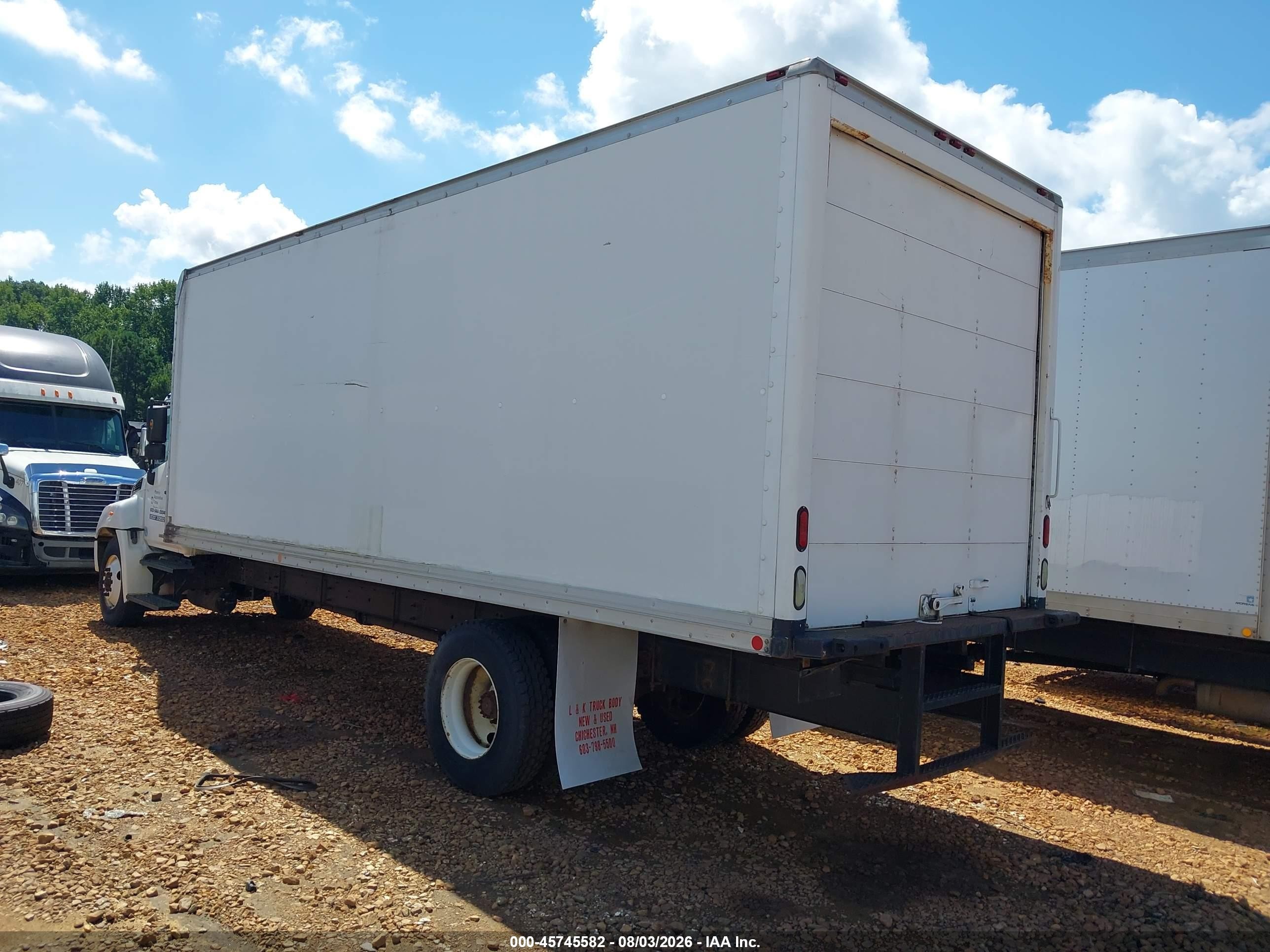 2011 Hino 258/268 VIN 5PVNE8JV2B4S51999 IAAI salvage auction — Normal Wear, Clear (New Hampshire), sold $3,100 on 2026-08-27 (photo 3)