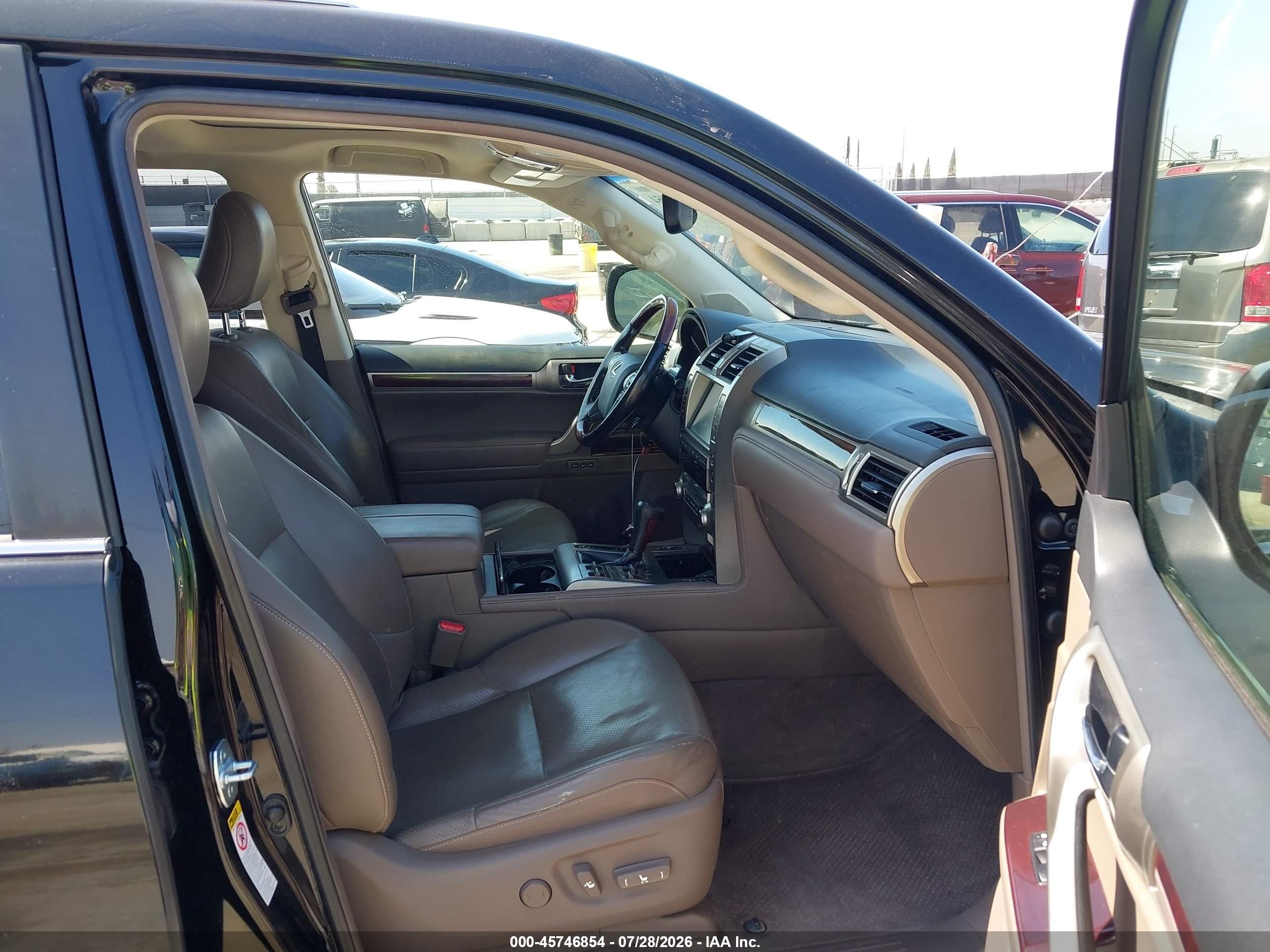 2016 Lexus Gx 460 VIN JTJJM7FX0G5145362 IAAI salvage auction — Front End, Clear - Dealer Only (California), sold $15,225 on 2026-08-12 (photo 5)