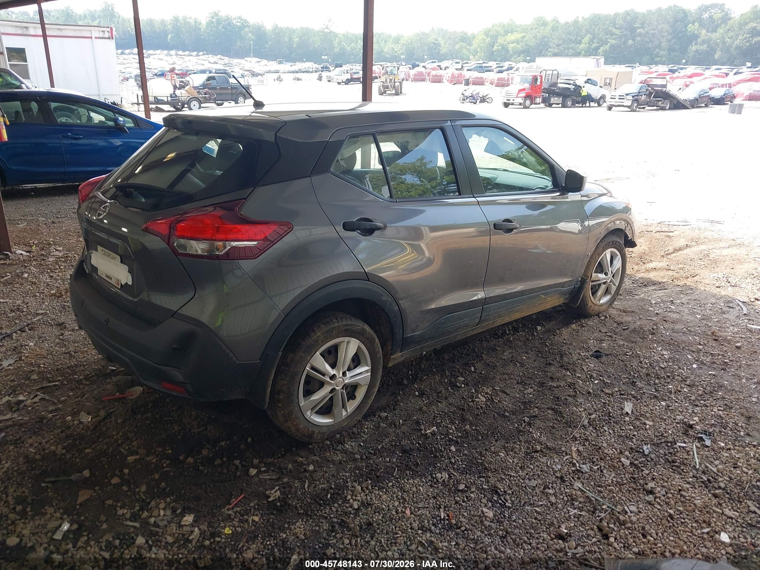 2020 Nissan Kicks VIN 3N1CP5BV6LL480795 IAAI salvage auction — Unknown, Salvage (Georgia), sold $2,200 on 2026-09-04 (photo 4)