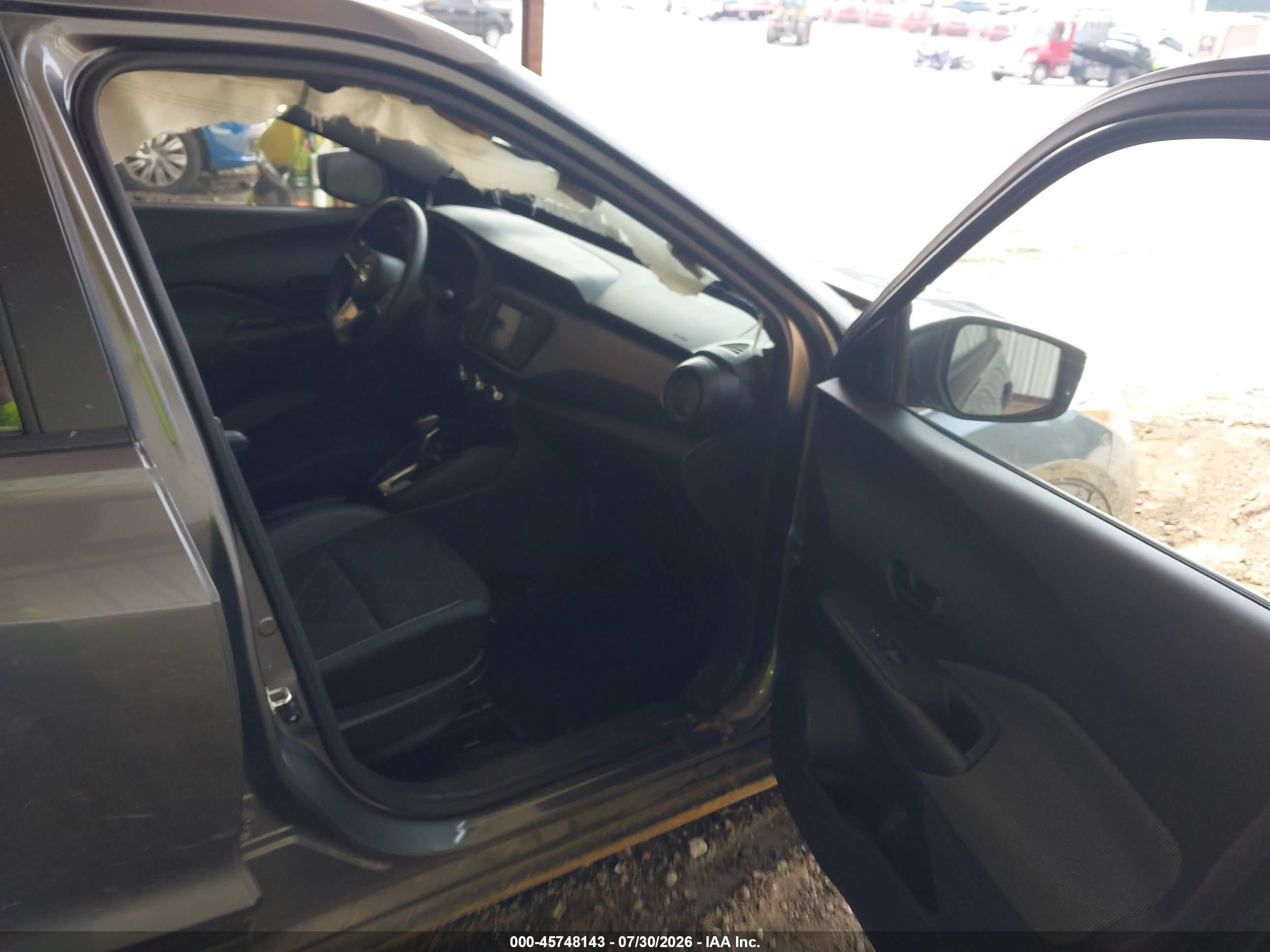 2020 Nissan Kicks VIN 3N1CP5BV6LL480795 IAAI salvage auction — Unknown, Salvage (Georgia), sold $2,200 on 2026-09-04 (photo 5)