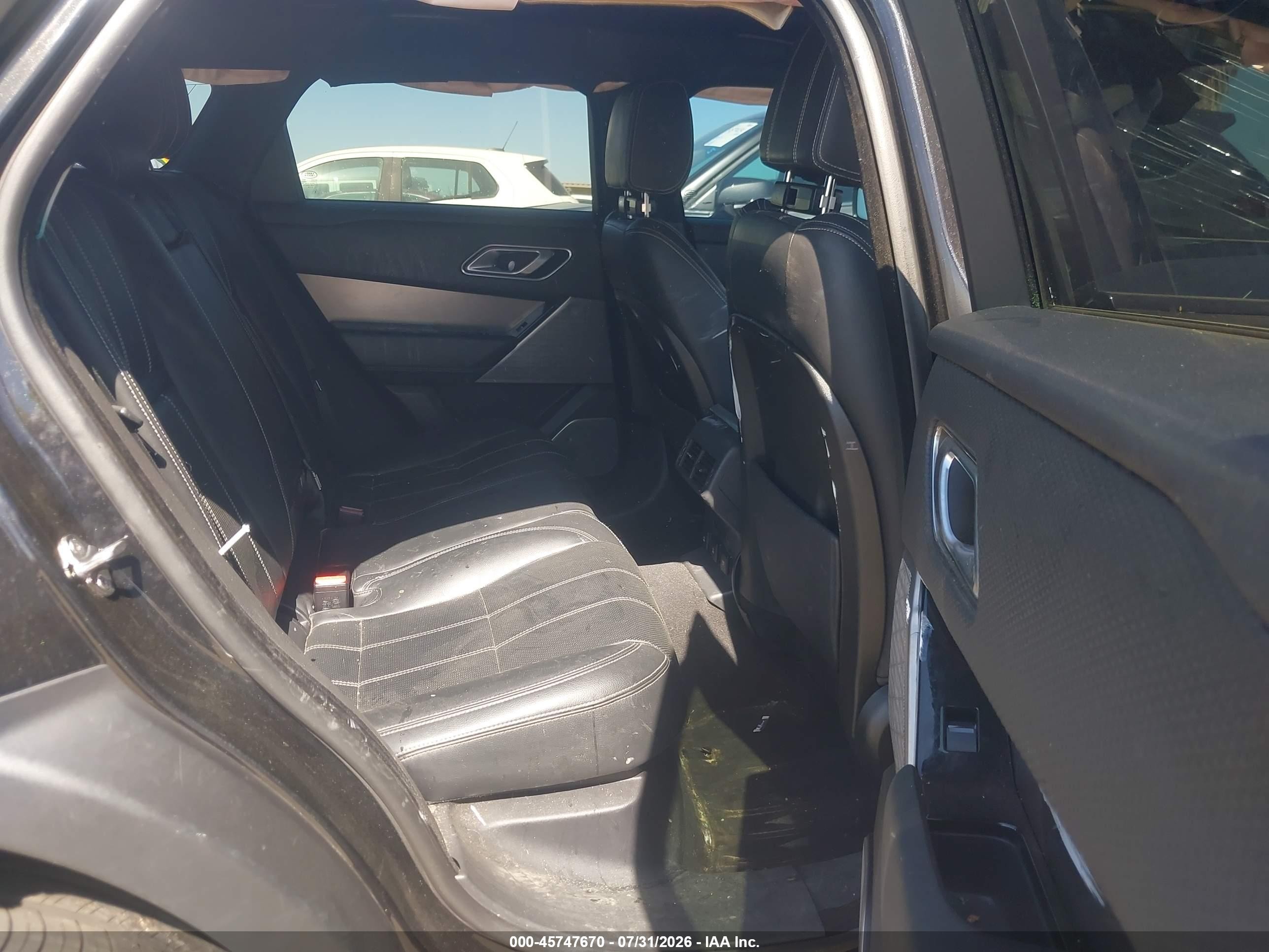 2020 Land Rover Range Rover Velar VIN SALYB2EX2LA286455 IAAI salvage auction — Side, Salvage (California), sold $4,050 on 2026-09-13 (photo 8)