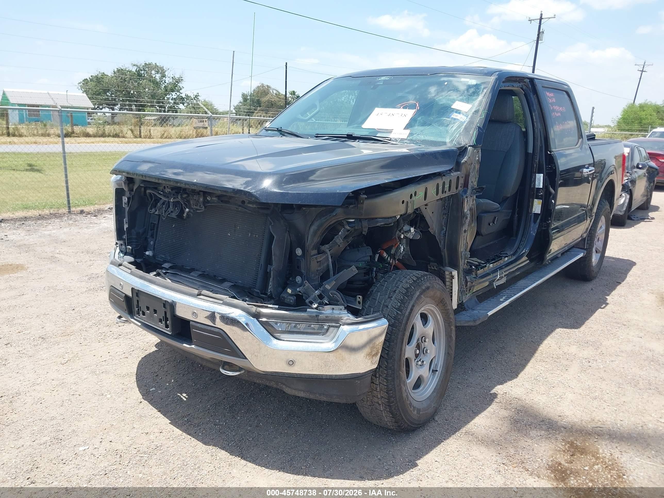 2021 Ford F-150 VIN 1FTFW1E84MFB36356 IAAI salvage auction — Side, Original (Texas), sold $9,900 on 2026-09-25 (photo 2)