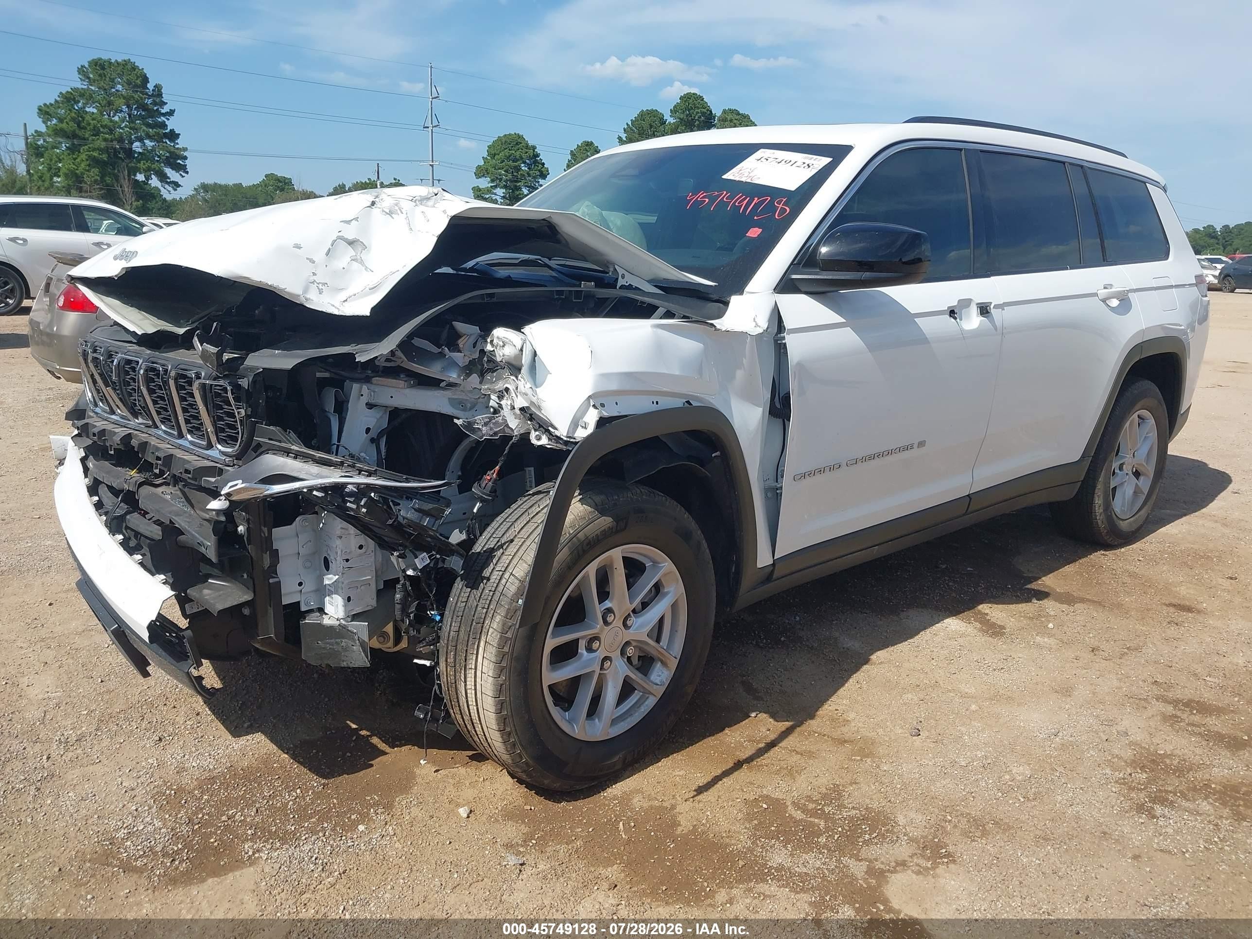 2025 Jeep Grand cherokee VIN 1C4RJKAG3S8627940 IAAI salvage auction — Front End, Original (Texas), sold $10,200 on 2026-09-11 (photo 2)