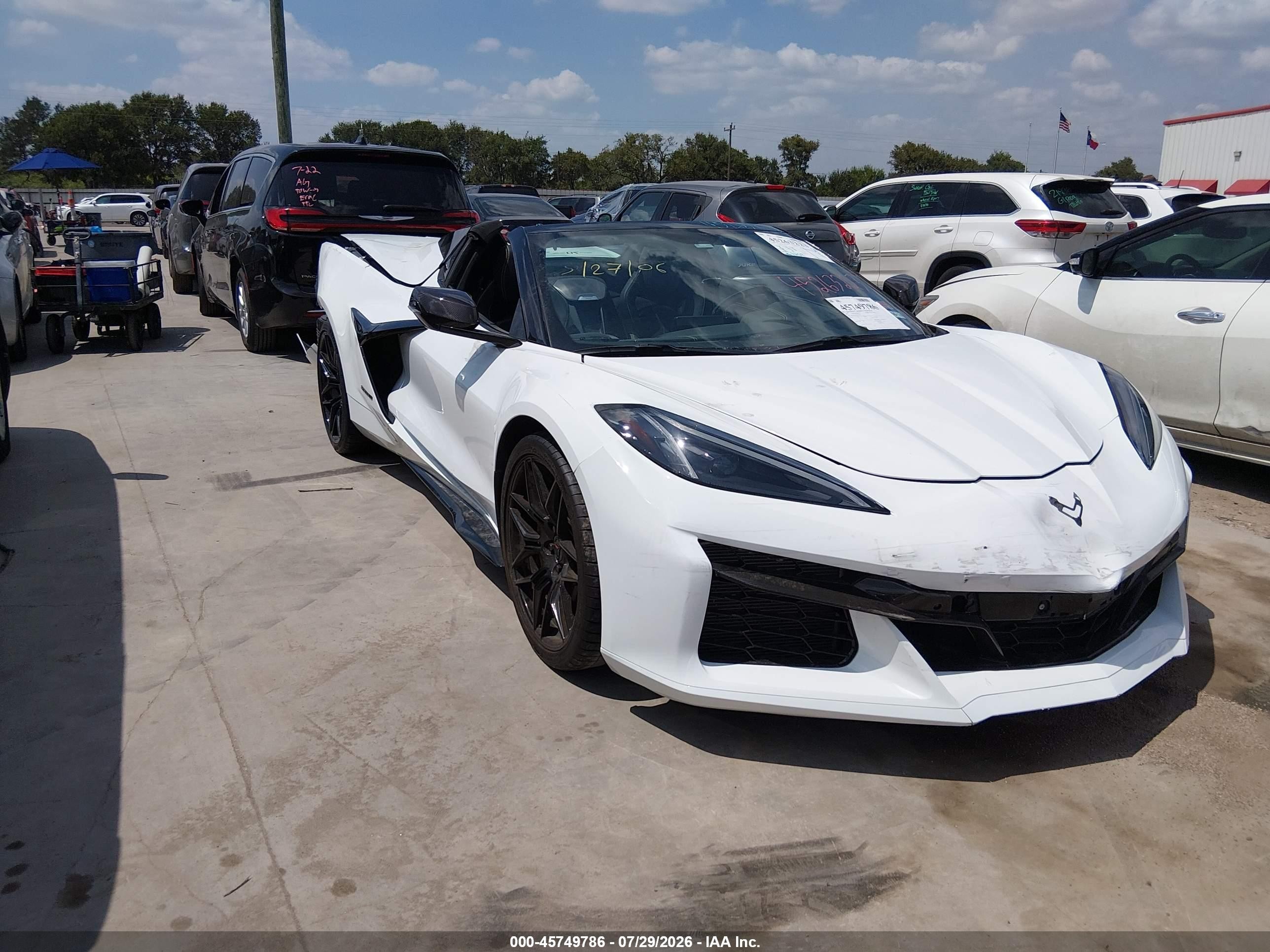 2023 Chevrolet Corvette VIN 1G1YF3D33P5601965 — IAAI salvage auction photo