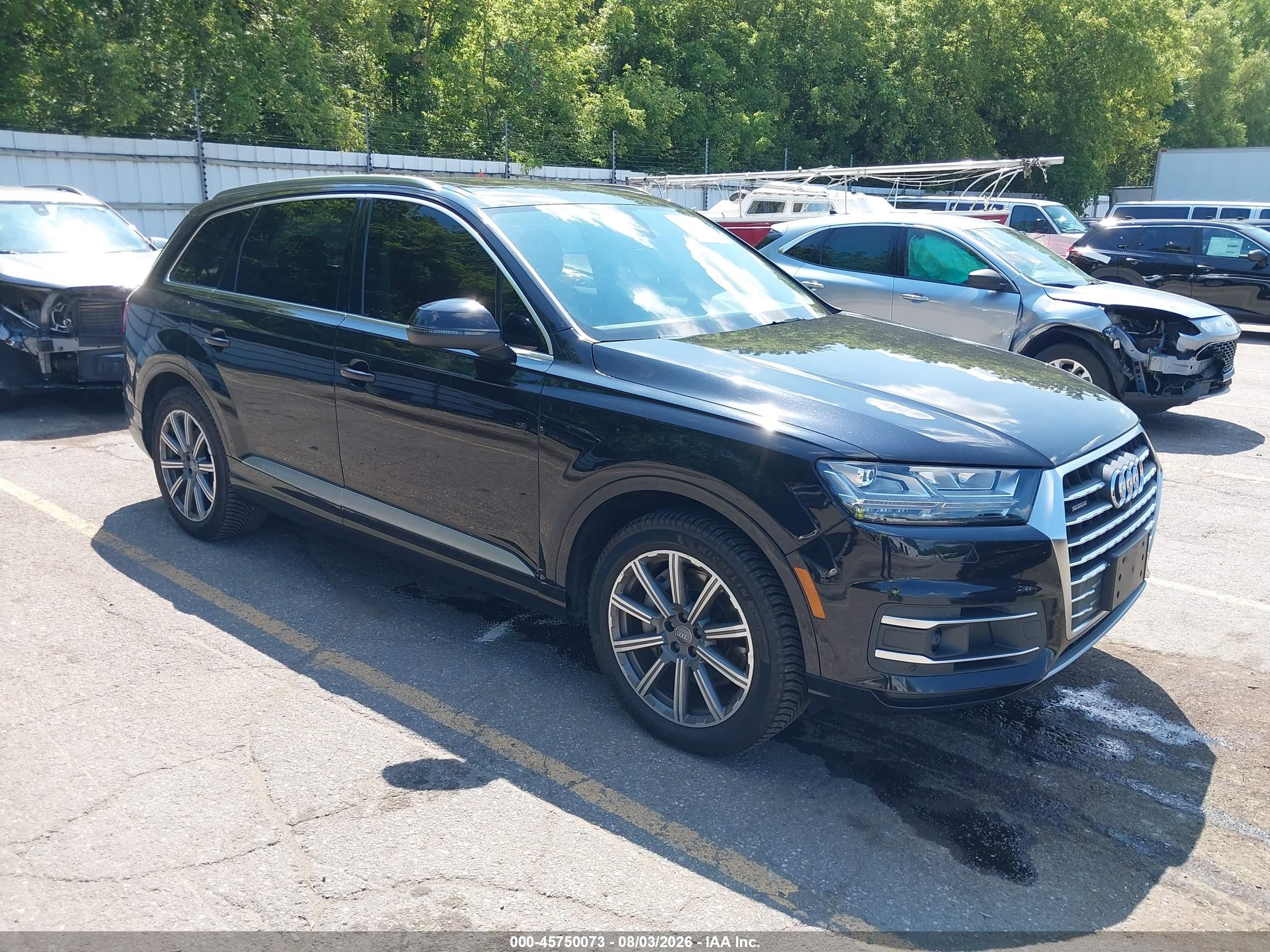 2018 Audi Q7 VIN WA1LHAF7XJD013505 — IAAI salvage auction photo