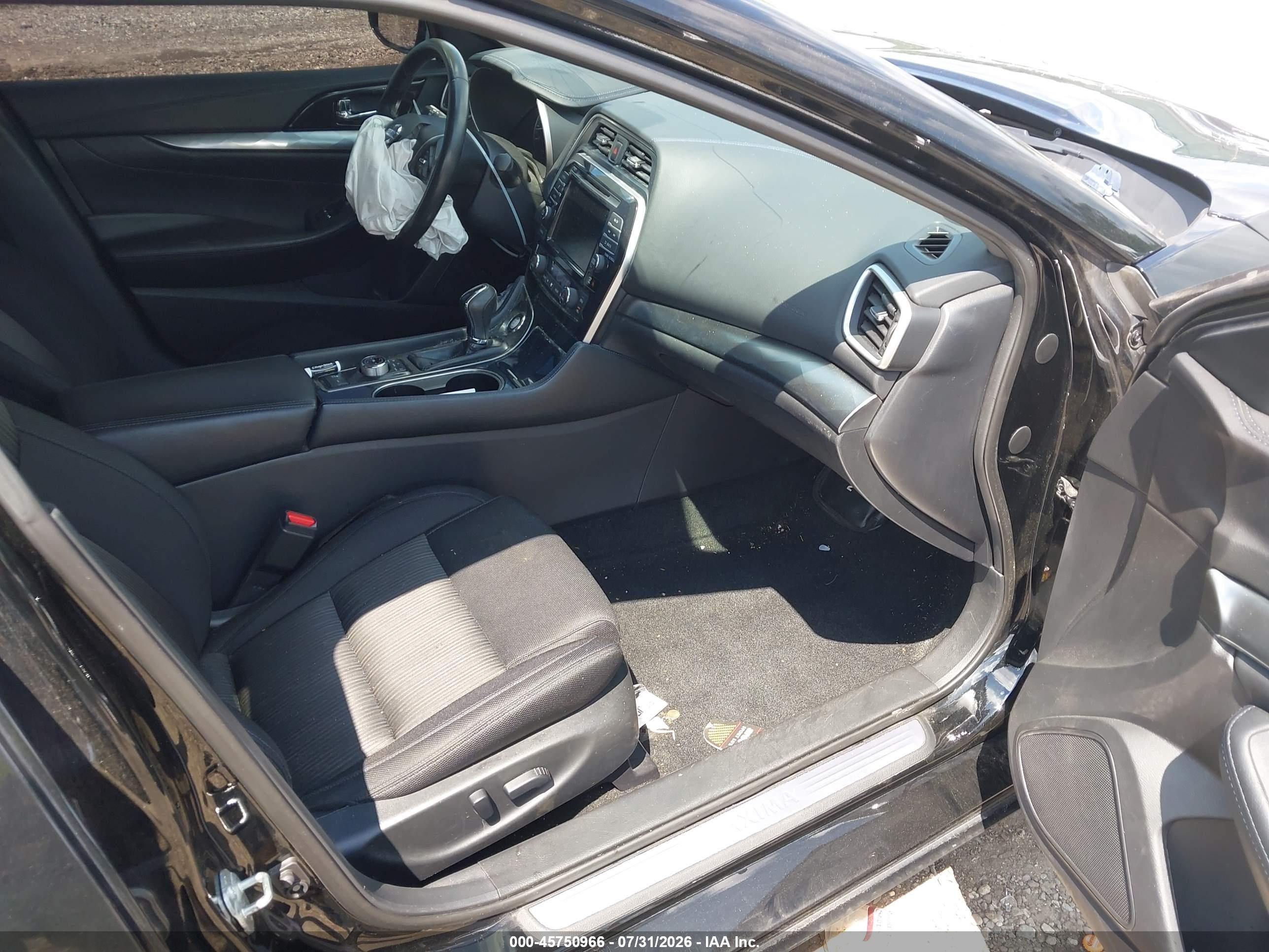 2019 Nissan Maxima VIN 1N4AA6AV9KC373785 IAAI salvage auction — Front End, Mv-907A (New York), sold $1,800 on 2026-09-14 (photo 5)