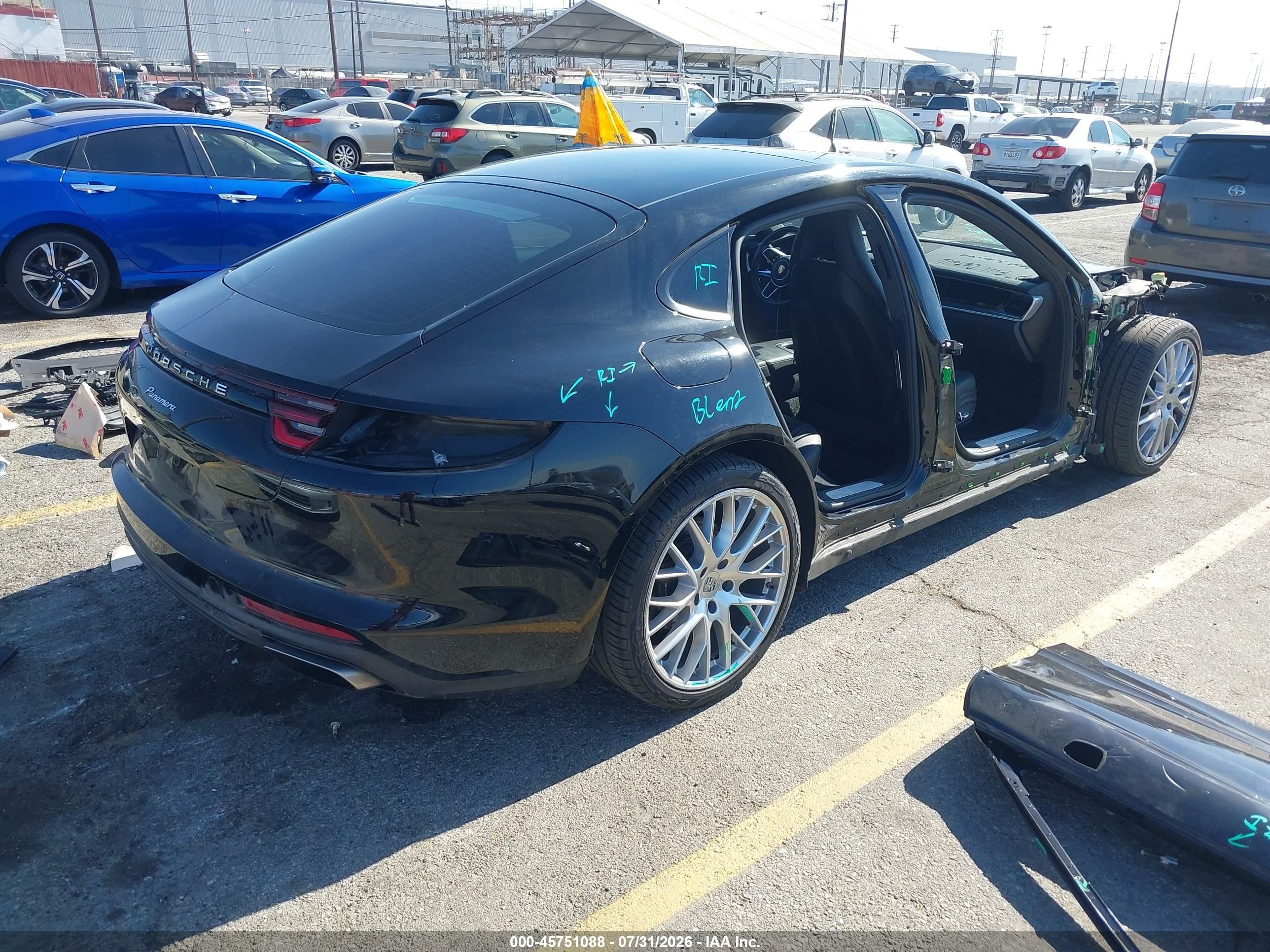 2018 Porsche Panamera VIN WP0AA2A75JL119588 IAAI salvage auction — Front End, Salvage (California), sold $14,300 on 2026-09-24 (photo 4)