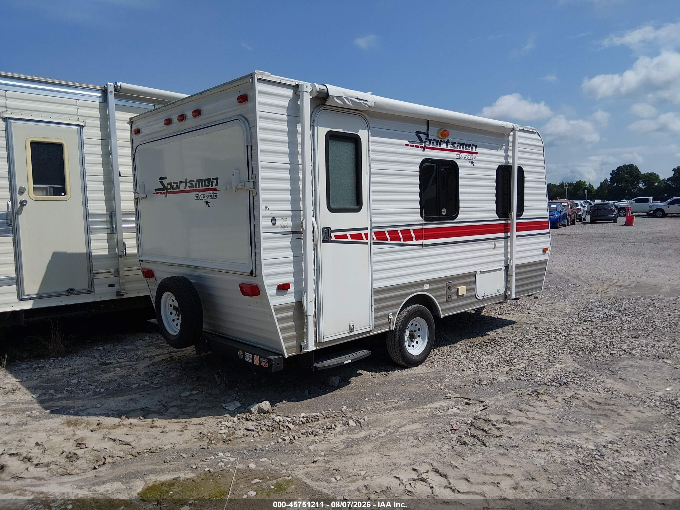 2015 Coachmen Other VIN 4EZTK1616E5055073 IAAI salvage auction — Top/Roof, Clear (Tennessee), sold $375 on 2026-09-09 (photo 2)