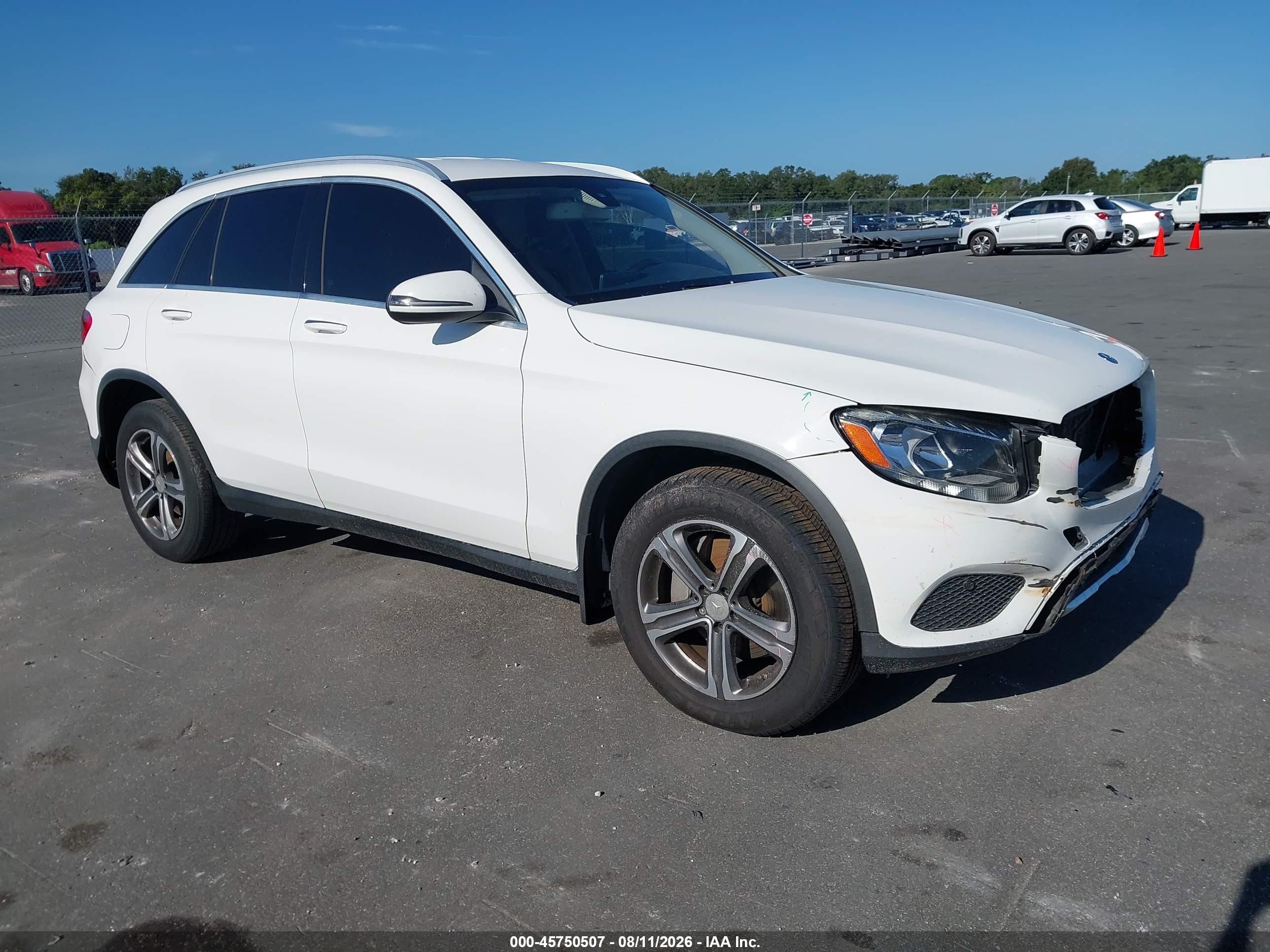 2016 Mercedes-benz Glc VIN WDC0G4JBXGF078290 IAAI salvage auction — Front End, Rebuildable (Florida), sold $4,650 on 2026-09-11 (photo 1)