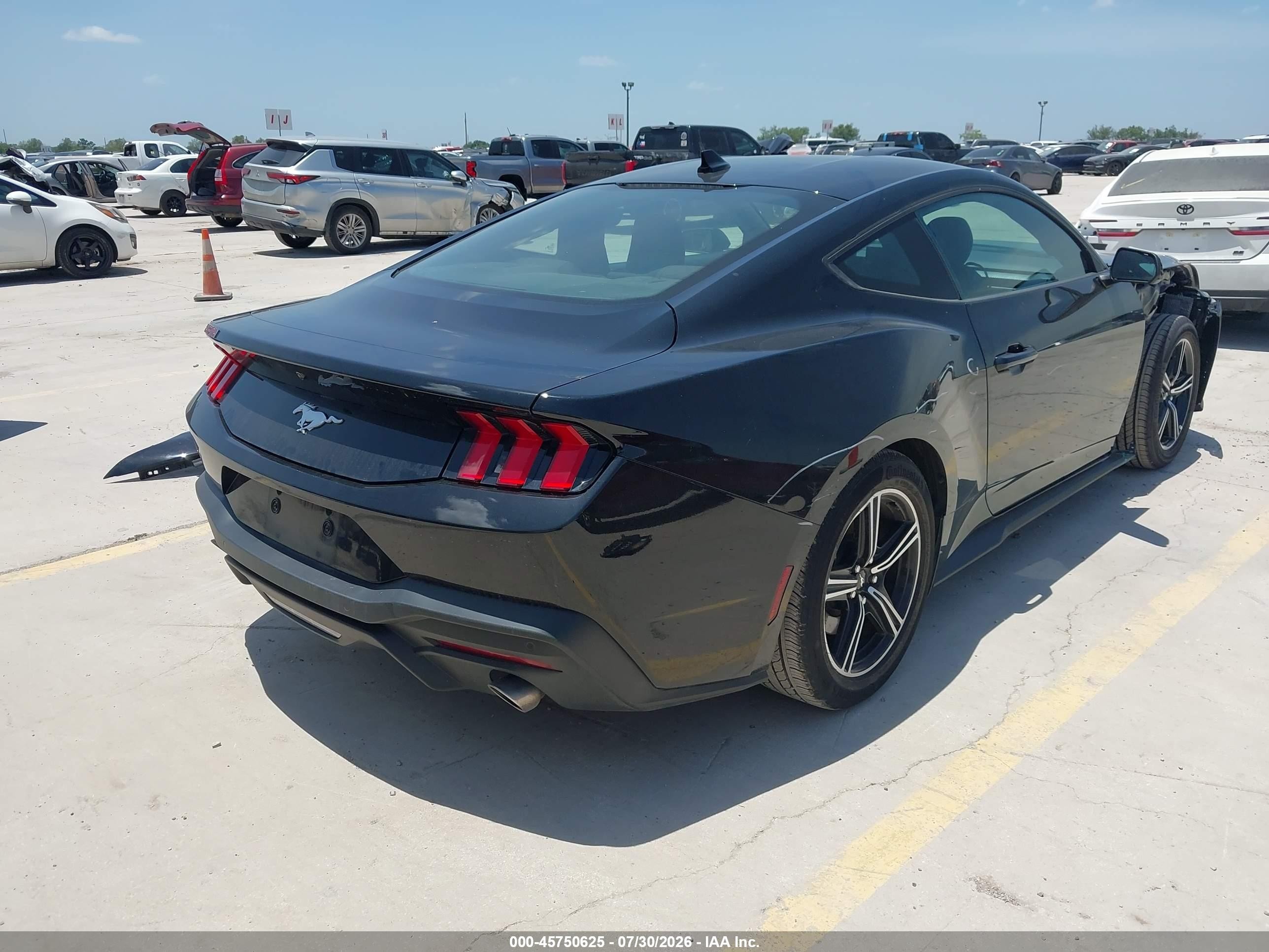 2024 Ford Mustang VIN 1FA6P8TH7R5140428 IAAI salvage auction — Side, Original (Texas), sold $17,100 on 2026-09-25 (photo 4)