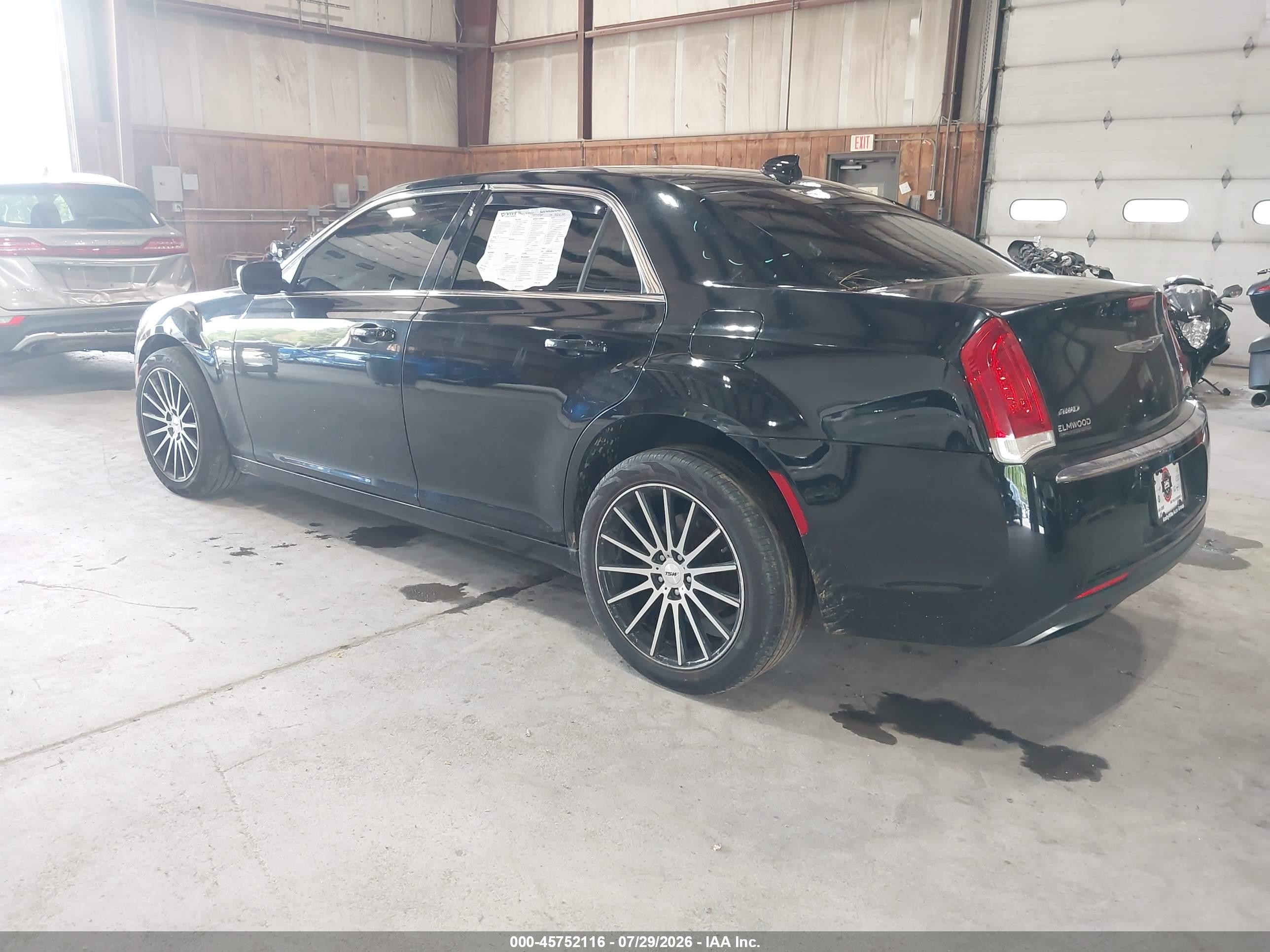 2016 Chrysler 300 VIN 2C3CCARG1GH344246 IAAI salvage auction — Unknown, Mv-907A (New York), sold $825 on 2026-09-09 (photo 3)
