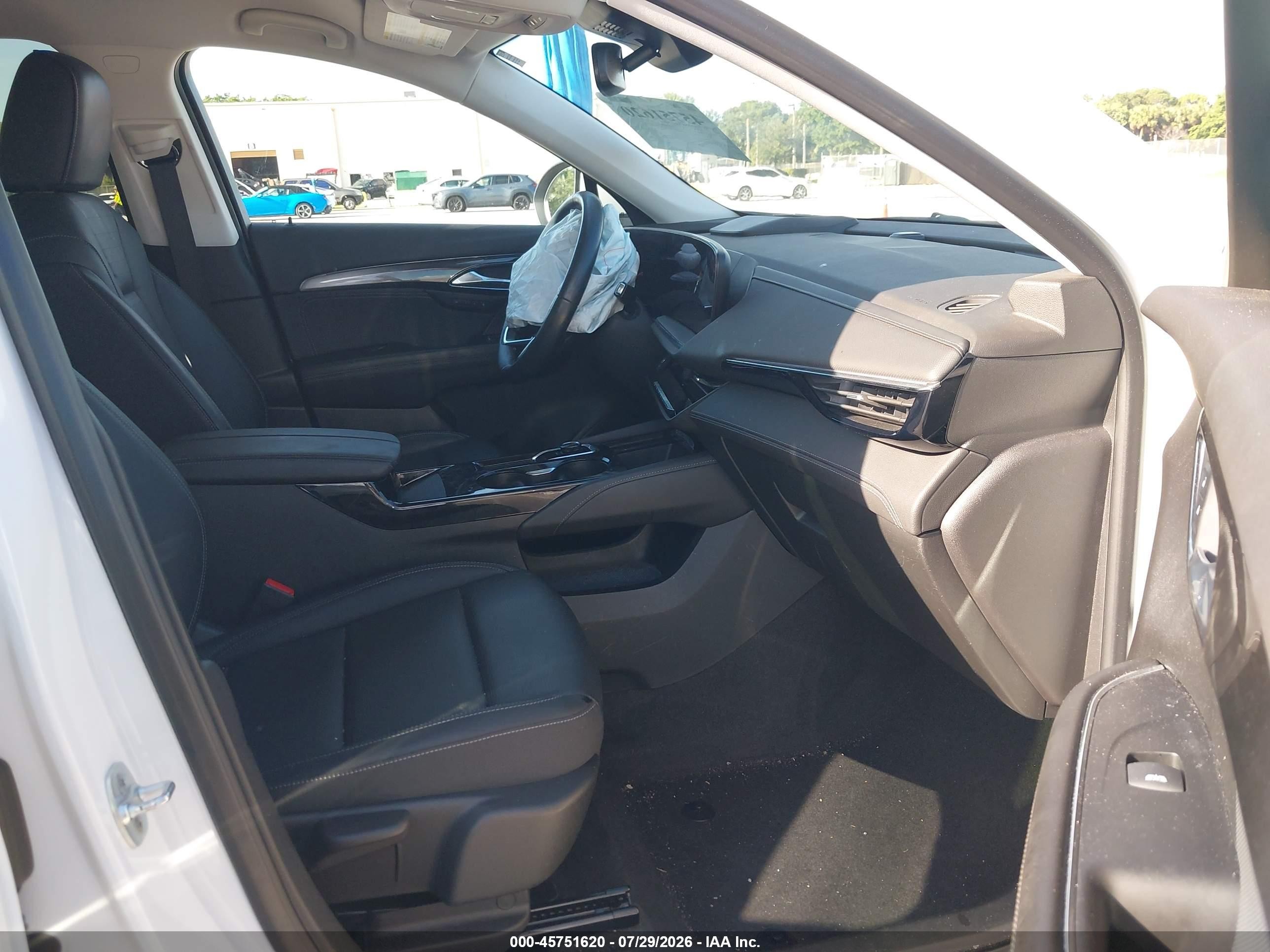 2025 Buick Envision VIN LRBFZKE45SD092790 IAAI salvage auction — Unknown, Rebuildable (Florida), sold $7,100 on 2026-09-19 (photo 5)