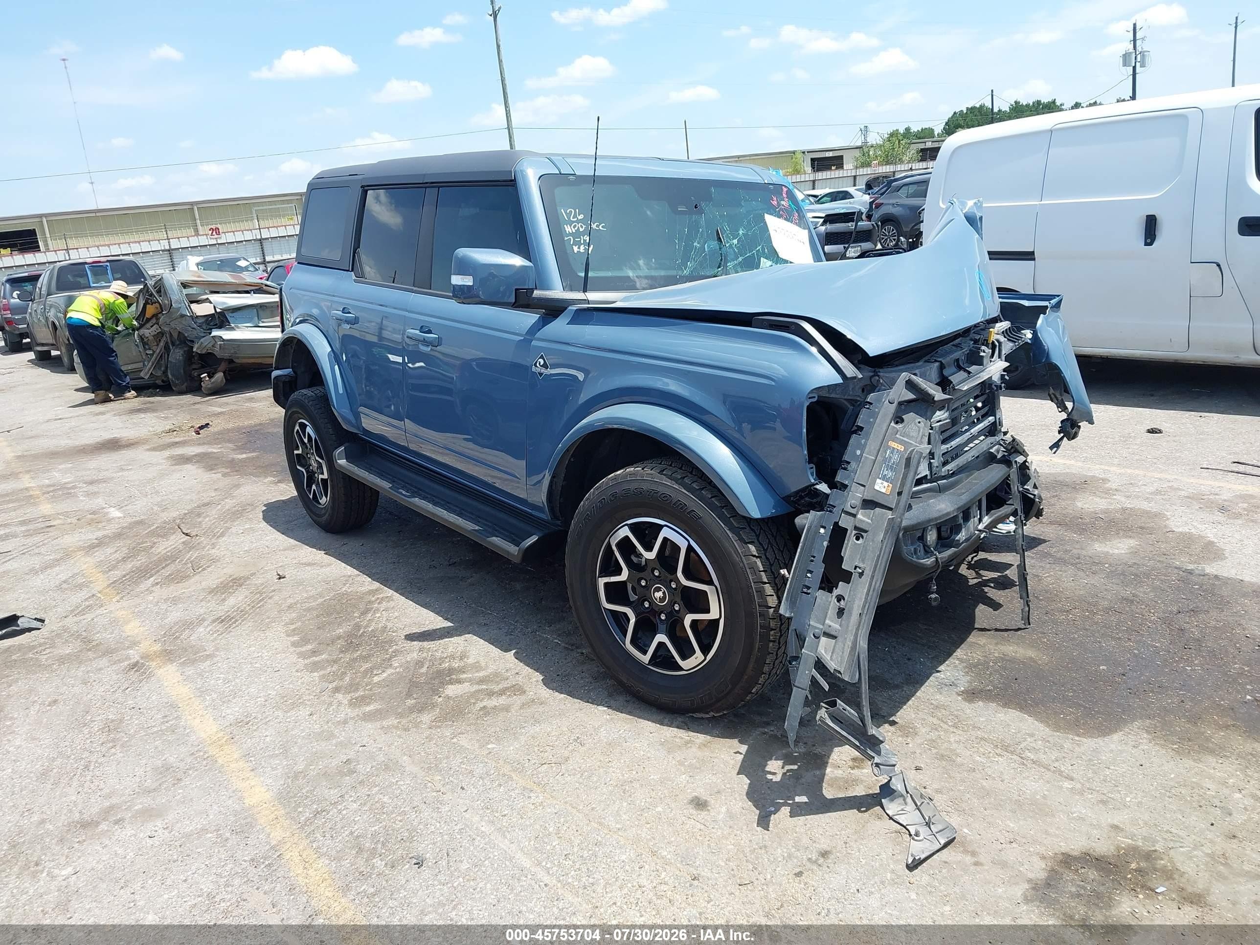 2025 Ford Bronco VIN 1FMDE8BH5SLA72927 — IAAI salvage auction photo