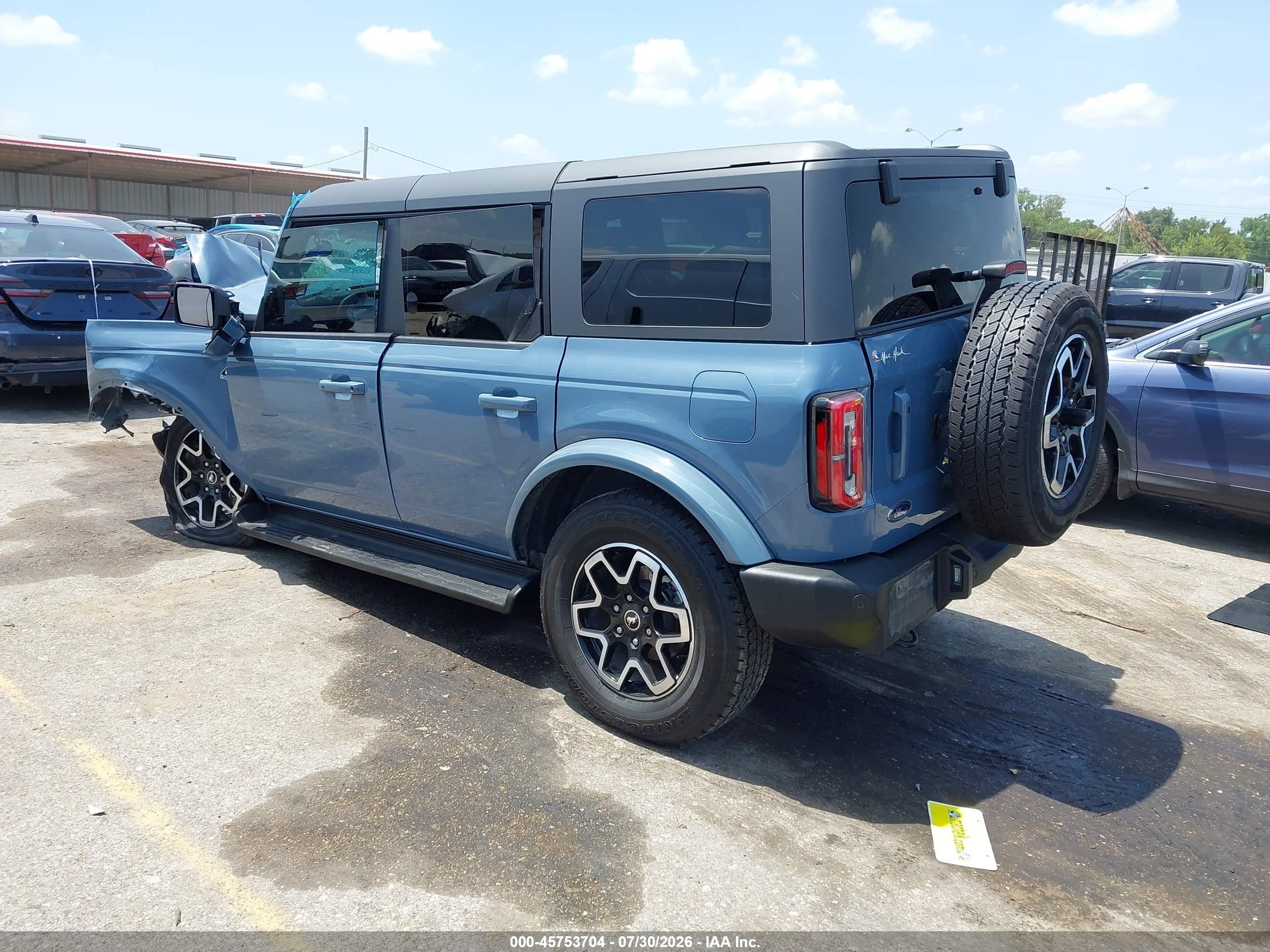 2025 Ford Bronco VIN 1FMDE8BH5SLA72927 IAAI salvage auction — Front End, Salvage (Texas), sold $10,900 on 2026-09-09 (photo 3)