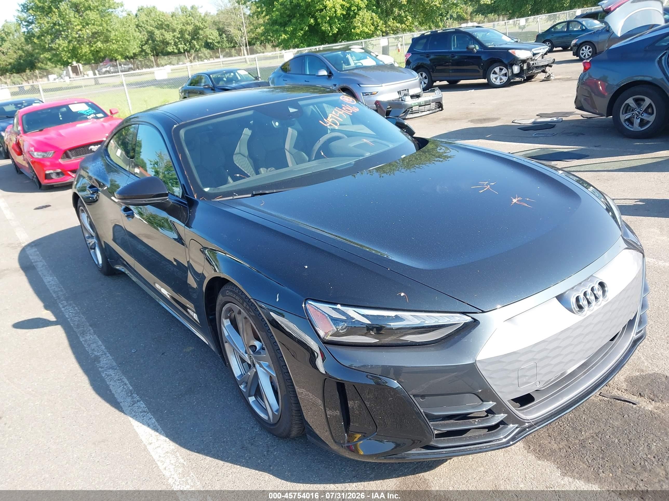 2022 Audi E-tron gt VIN WAUFJBFW0N7007721 IAAI salvage auction — Side, Salvage (New Jersey), sold $18,300 on 2026-09-11 (photo 1)